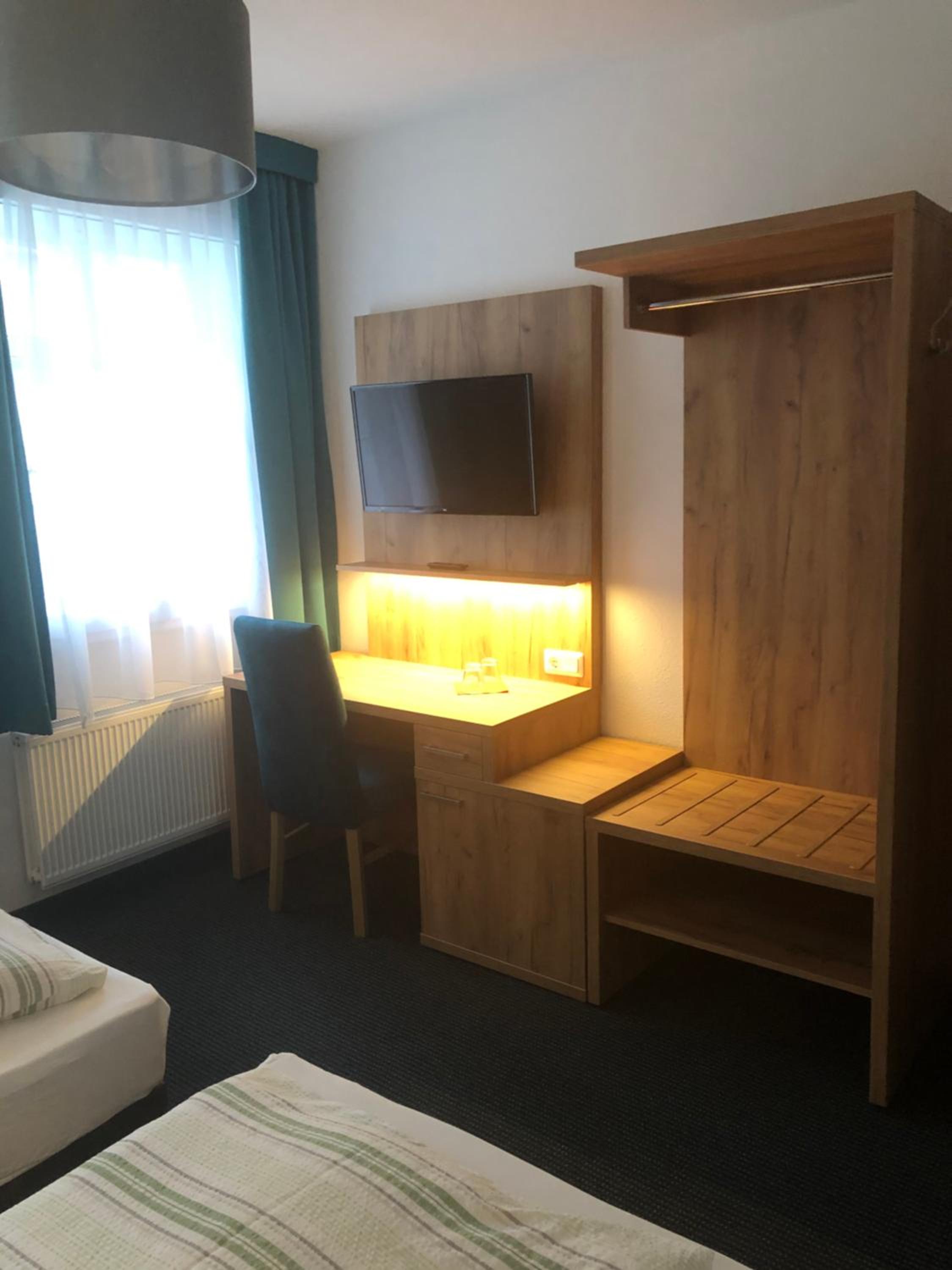 Double Room - Photo 1