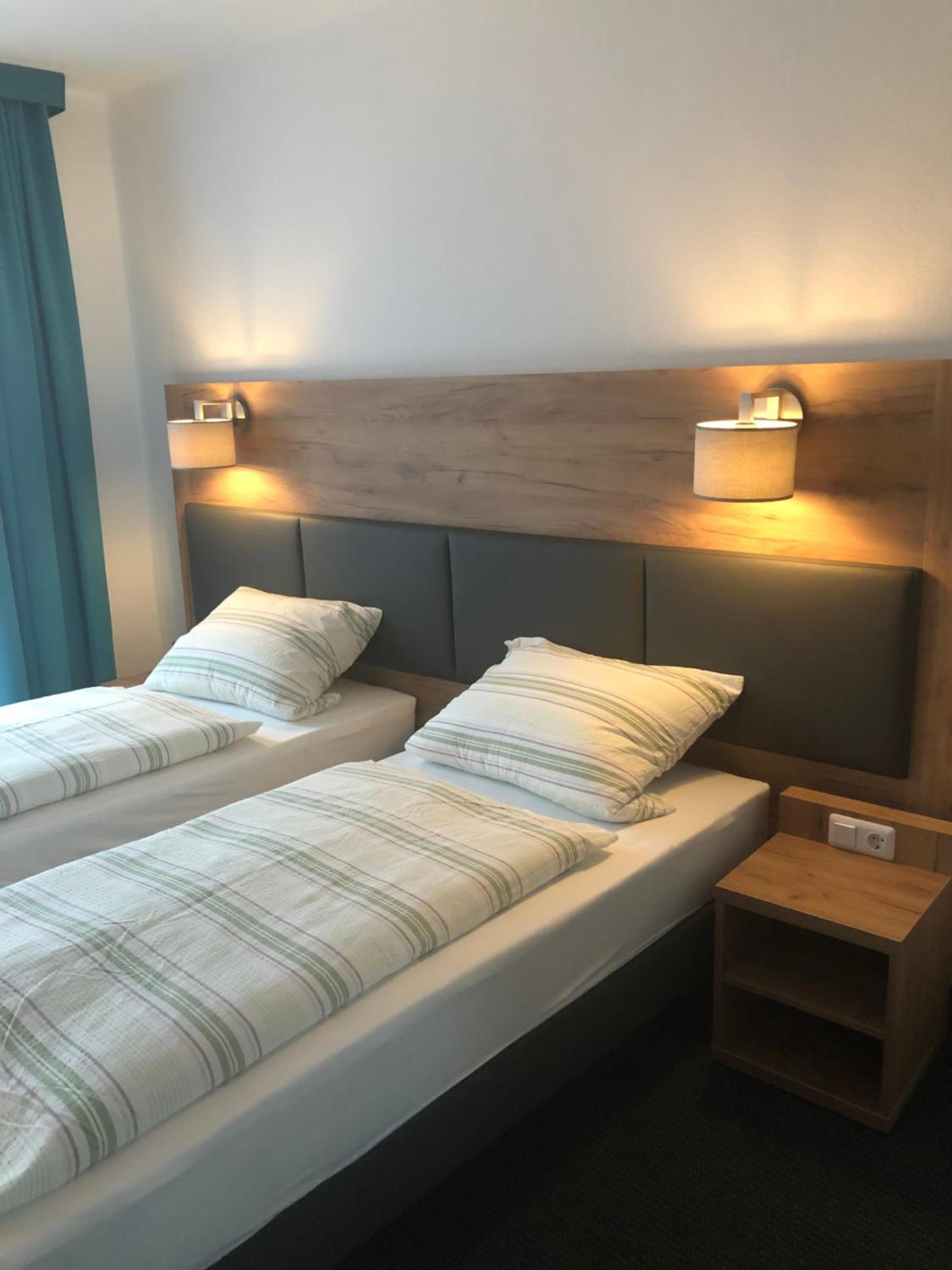 Double Room - Photo 17