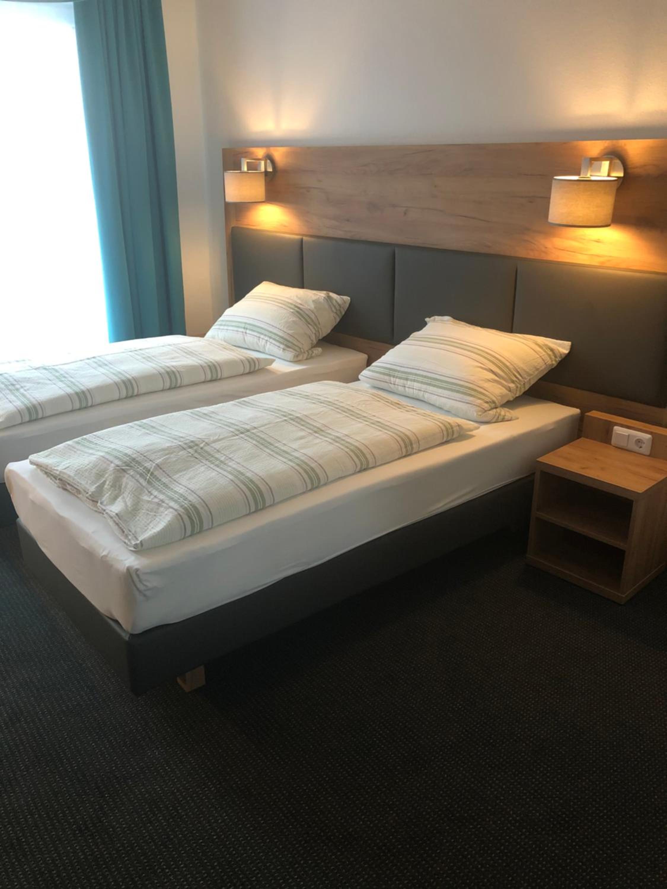 Double Room - Photo 3