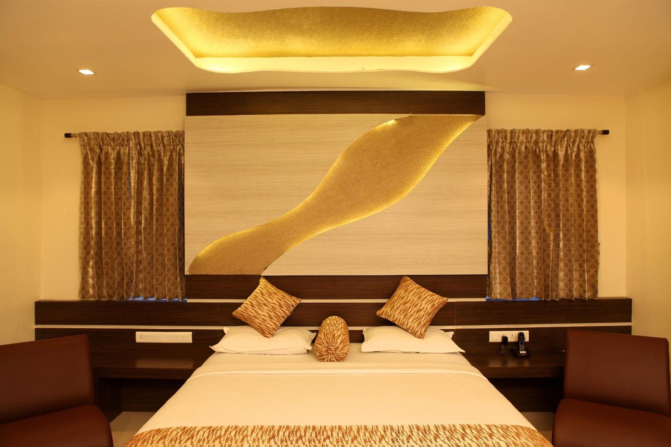 Deluxe Room - Photo 4