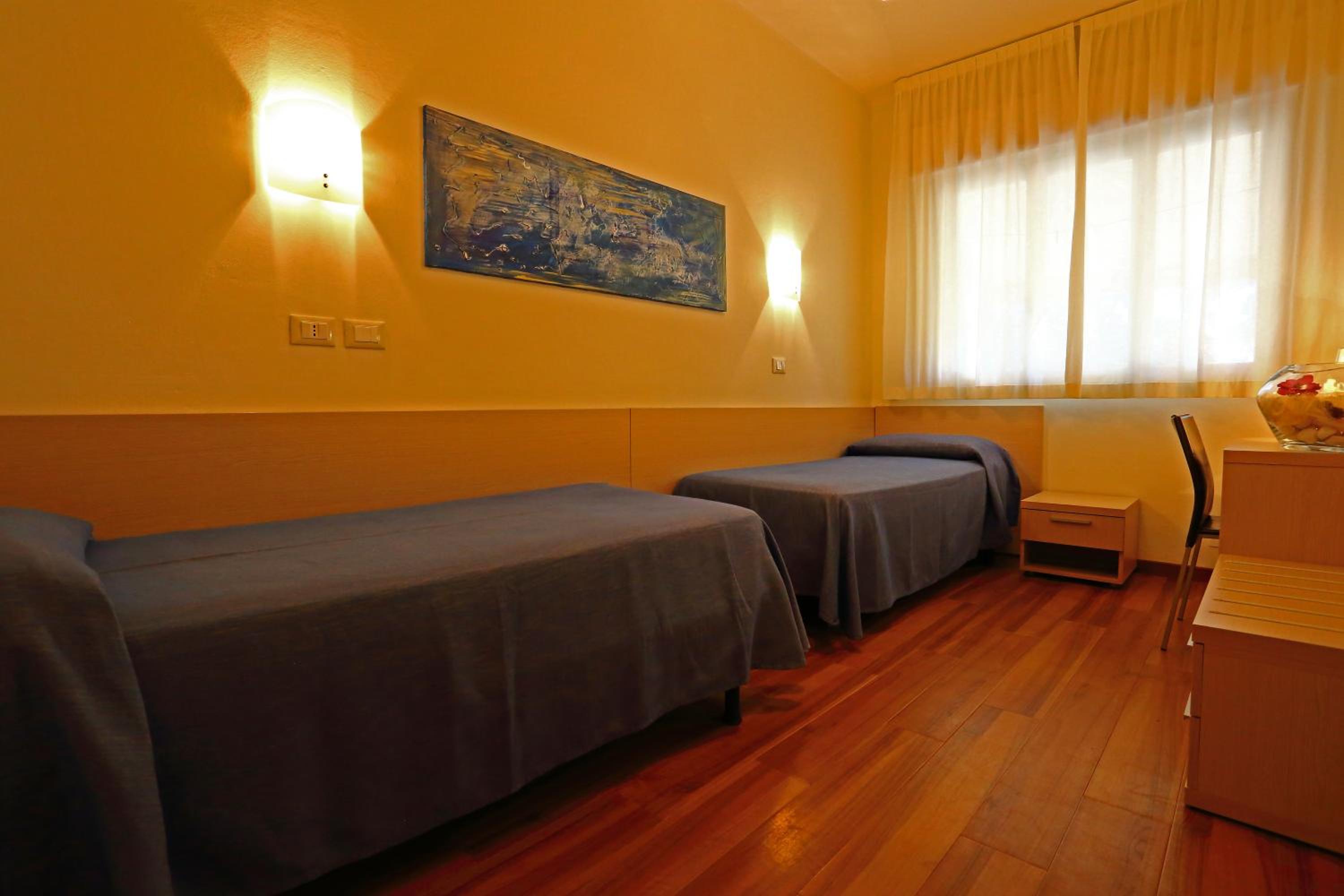 Two Connecting Double Rooms photo 2