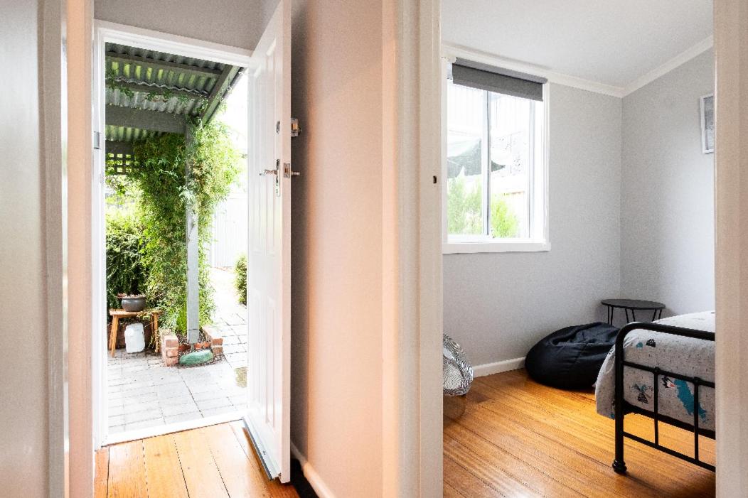 Three-Bedroom House photo 2