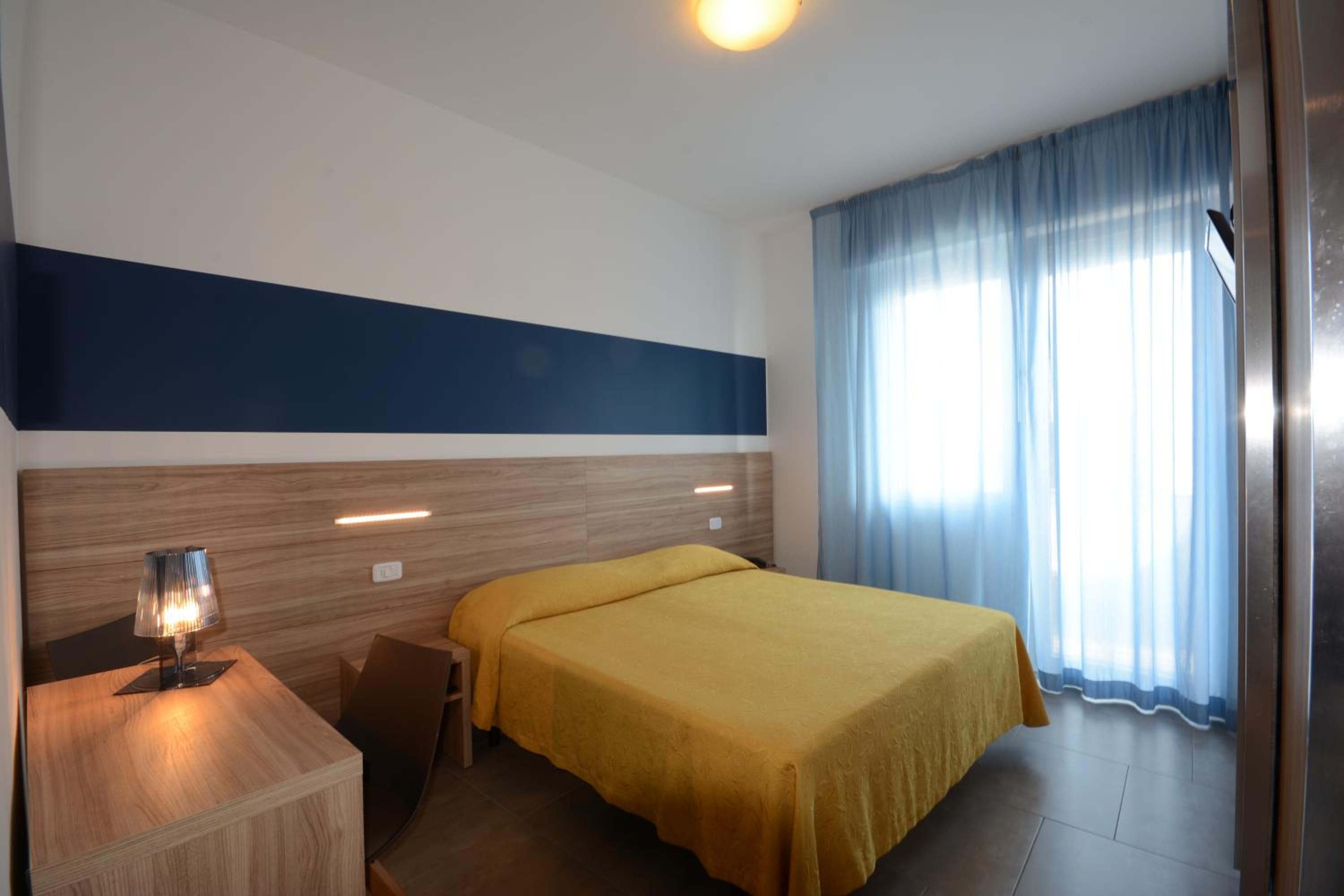 Double or Twin Room with Pool View