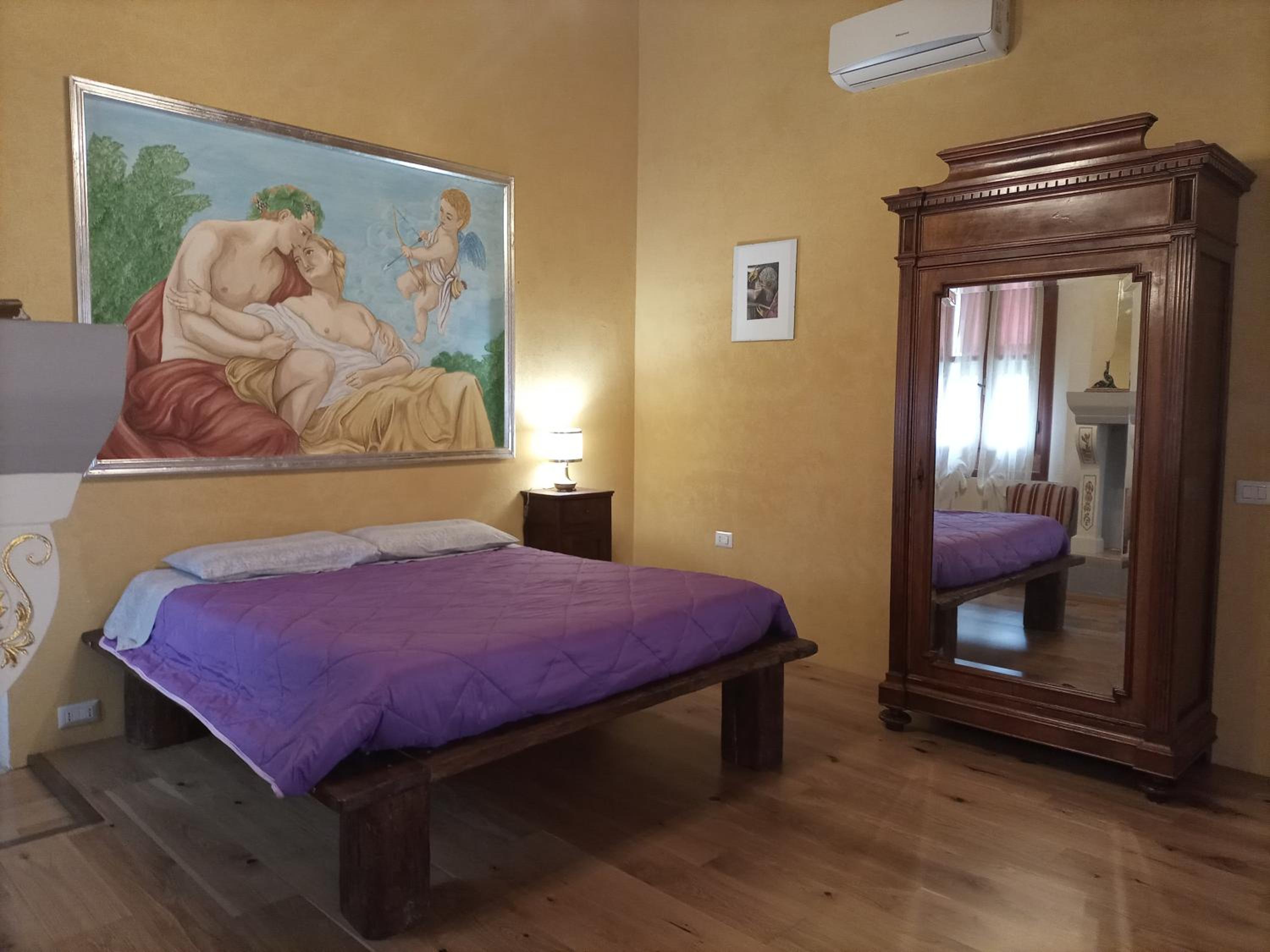 Superior King Room photo 1