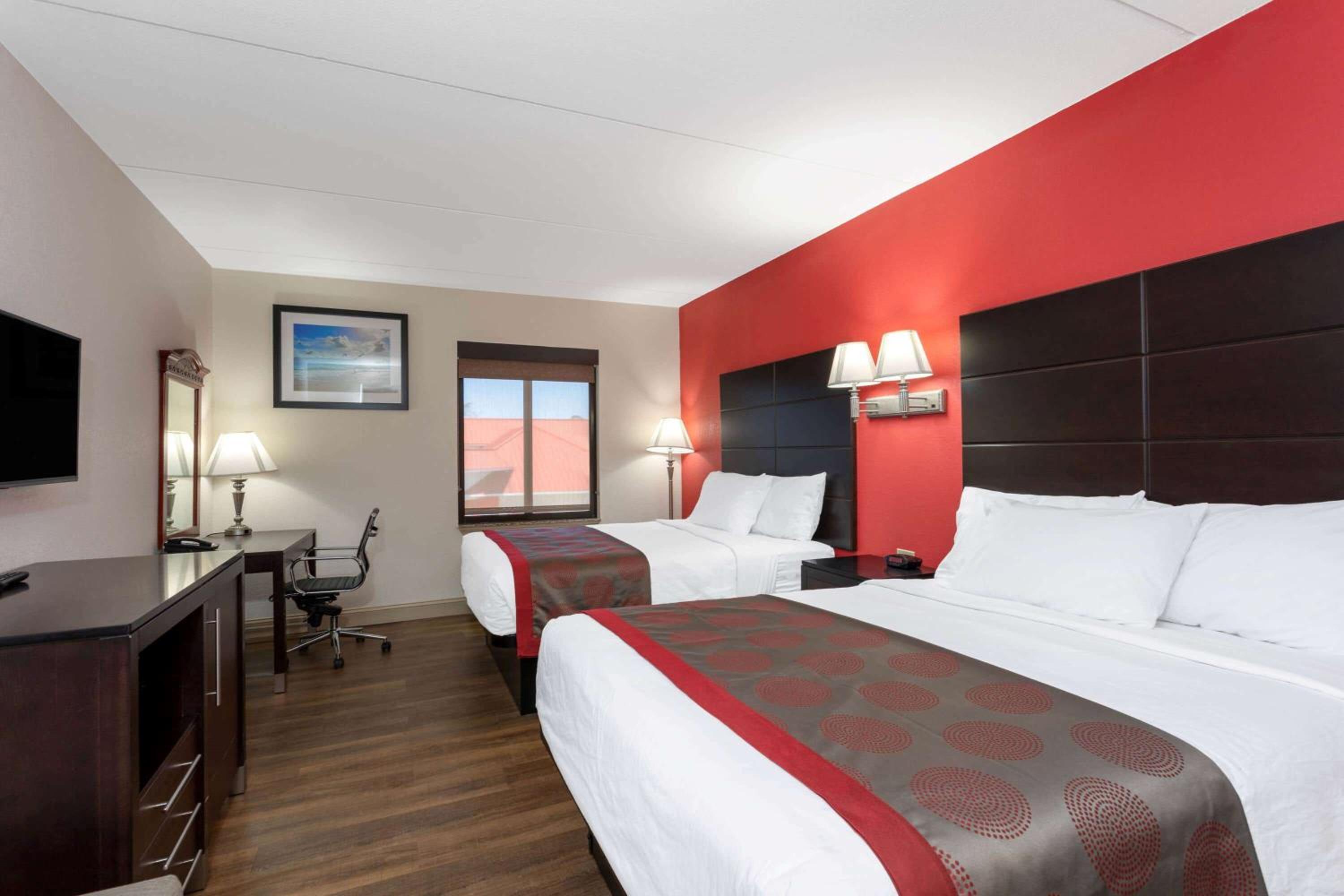 Deluxe Queen Room with Two Queen Beds - Disability Access - Non-Smoking photo 2