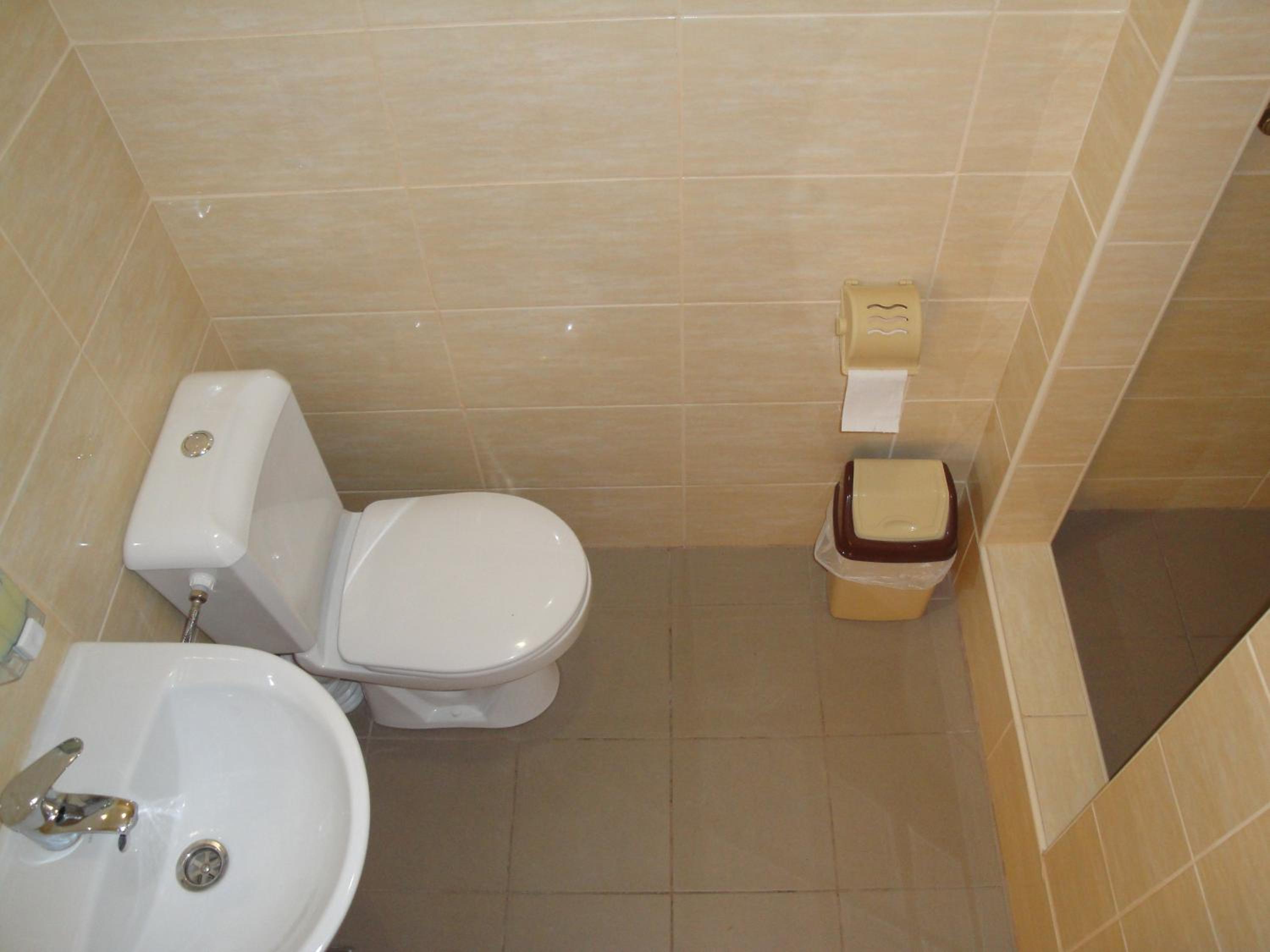 Standard Twin Room photo 2