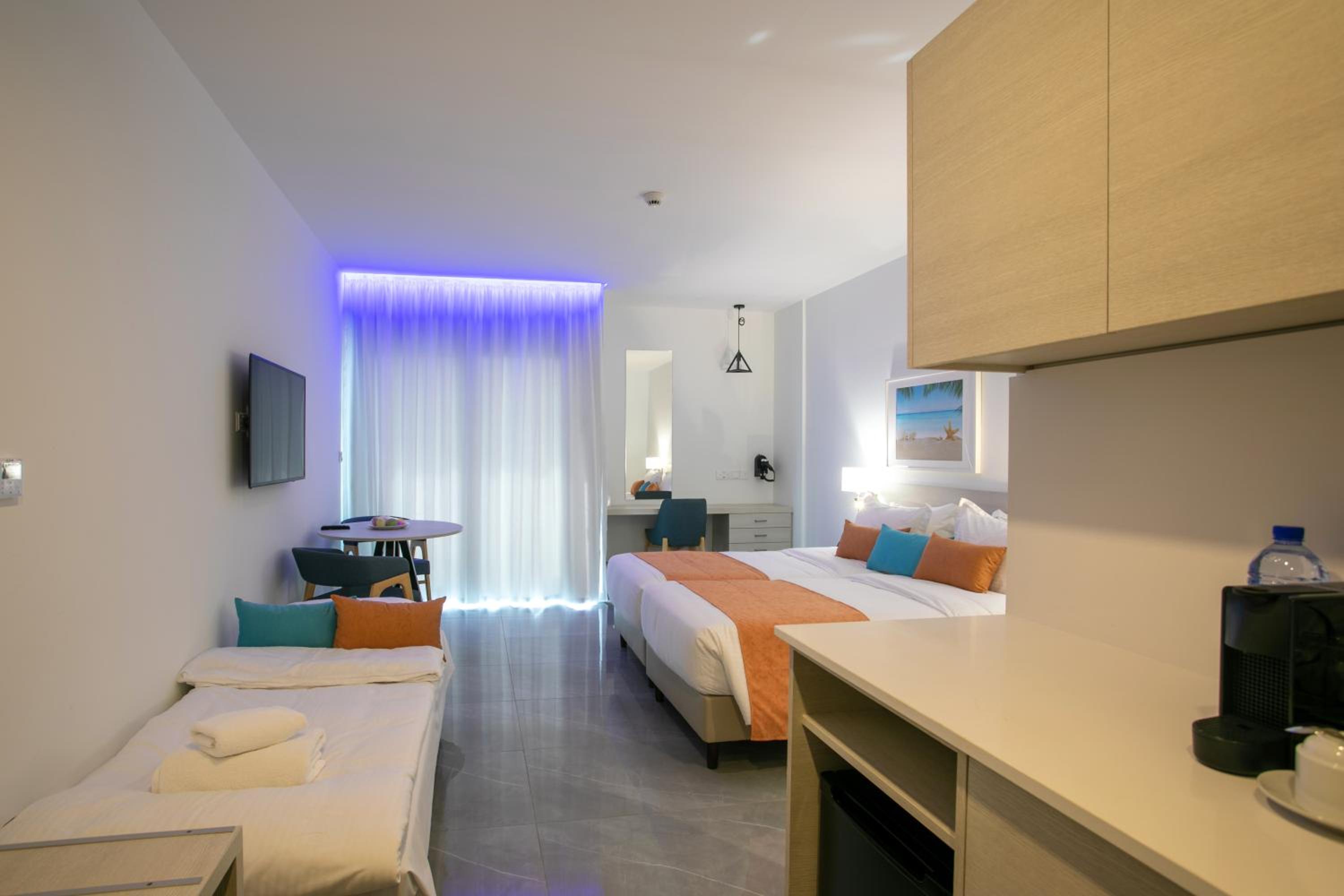 Suite avec Lit Queen-Size et Canapé-Lit - Non-Fumeurs