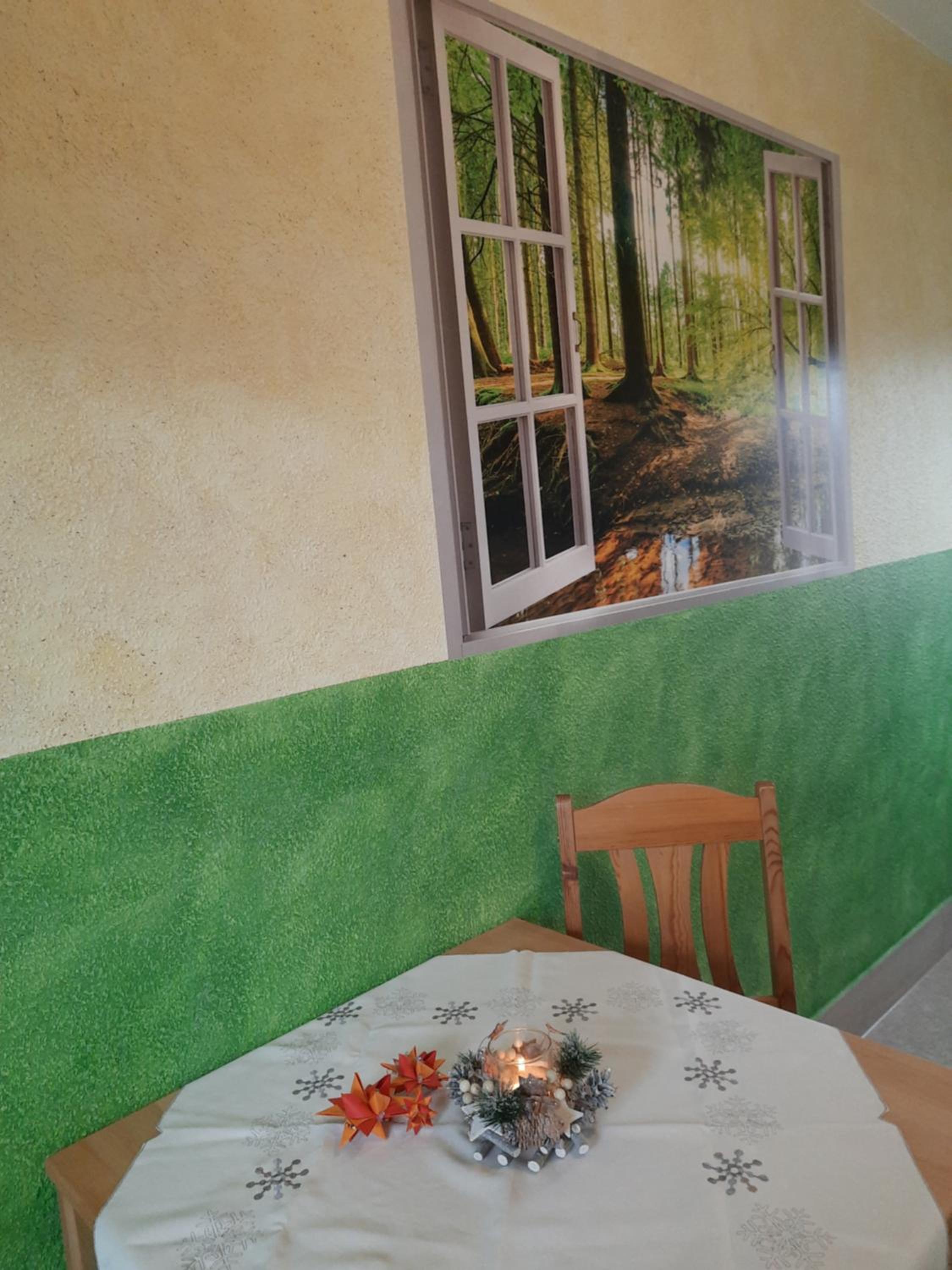 Apartment with Terrace - Photo 5