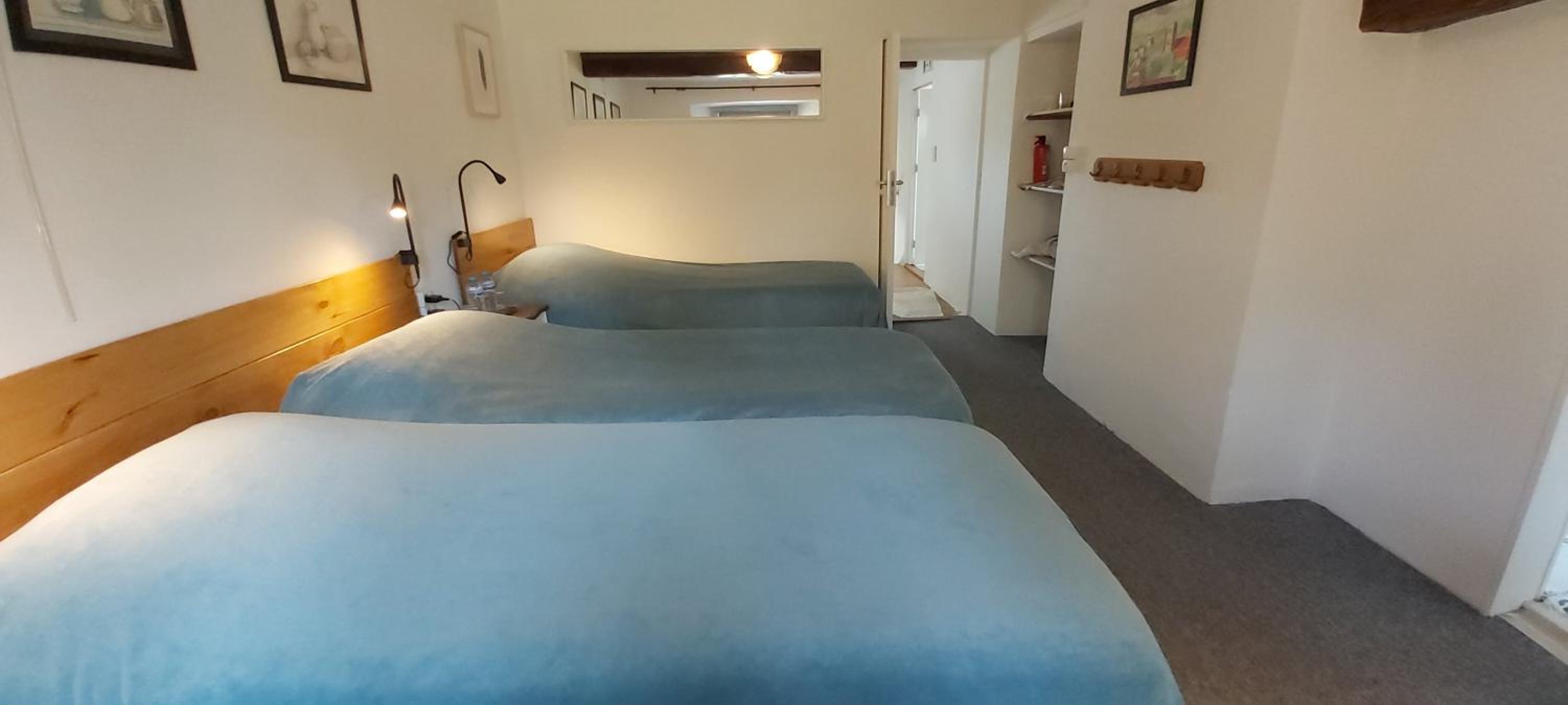 Triple Room photo 3