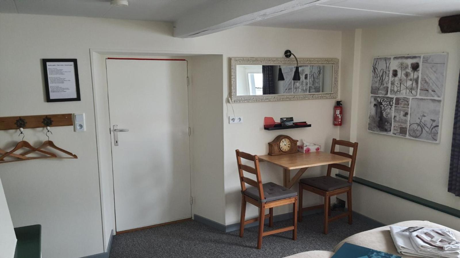 Twin Room with Private Bathroom
