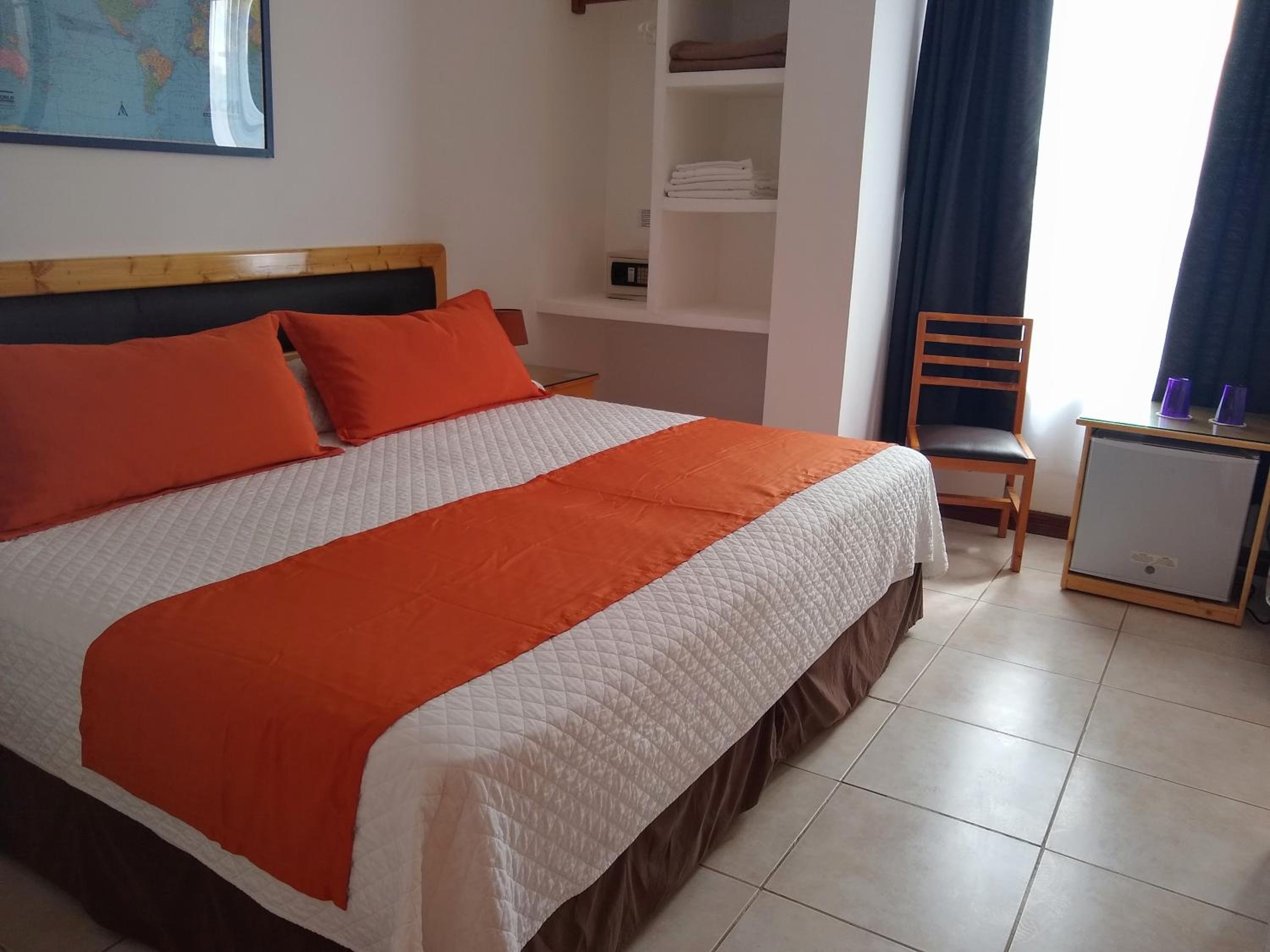 Double or Twin Room with Garden View photo 2