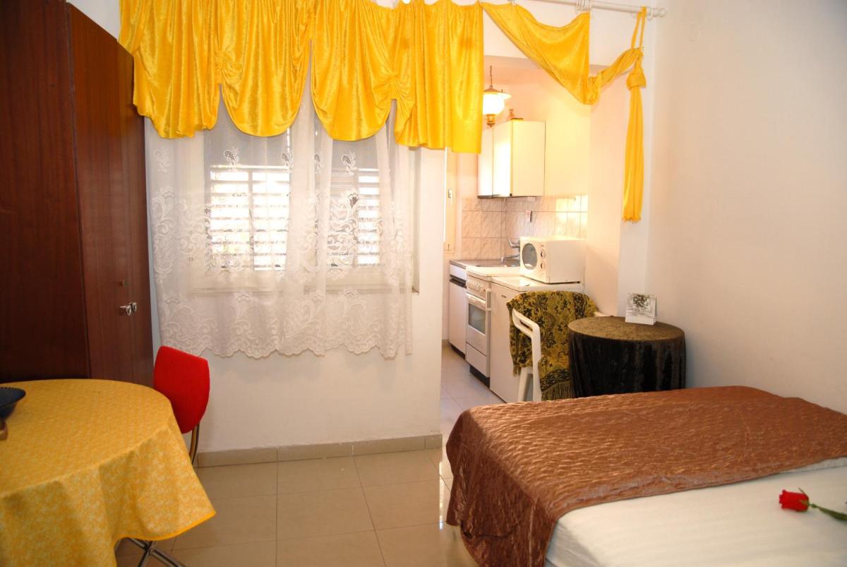 Apartment - Ground Floor photo 1