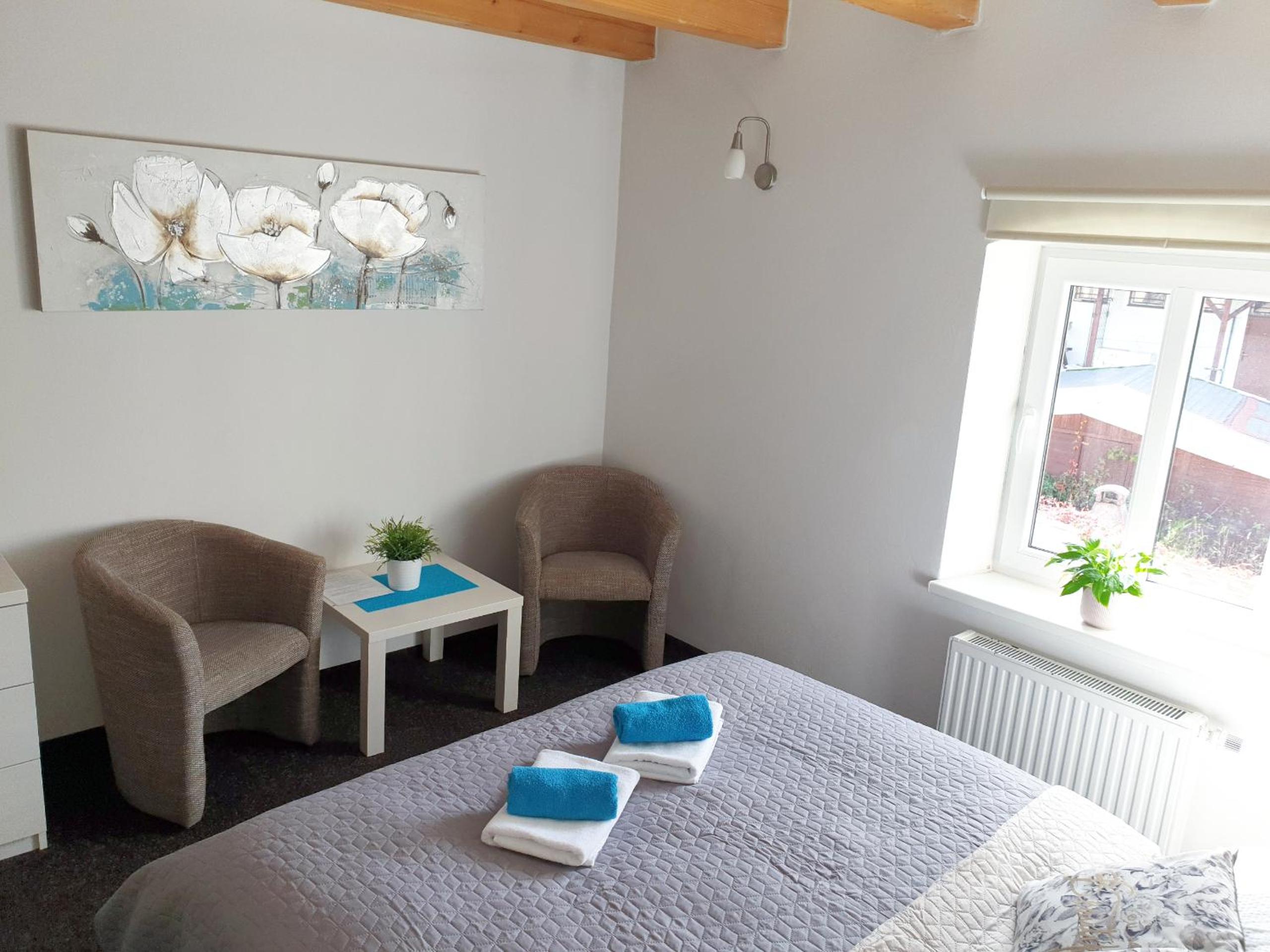 Double Room with Private Bathroom photo 2