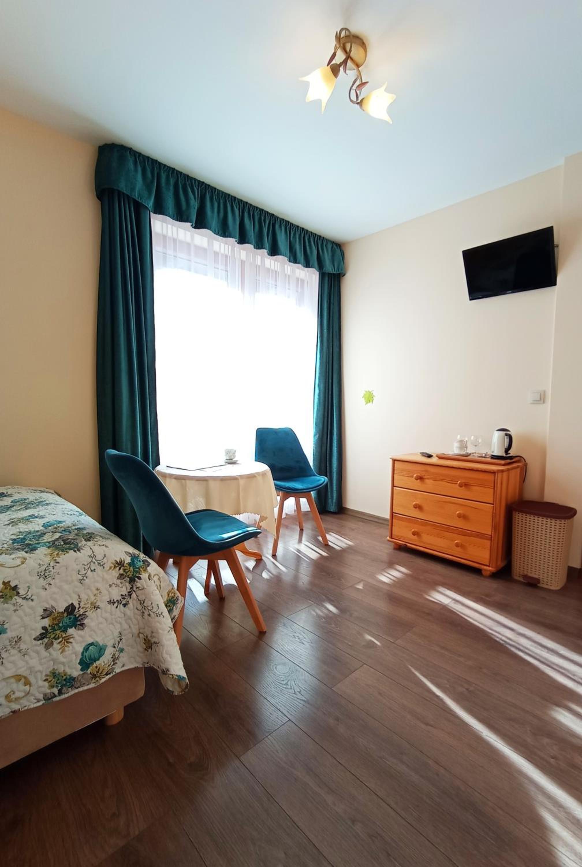 Deluxe Double Room With Balcony photo 3