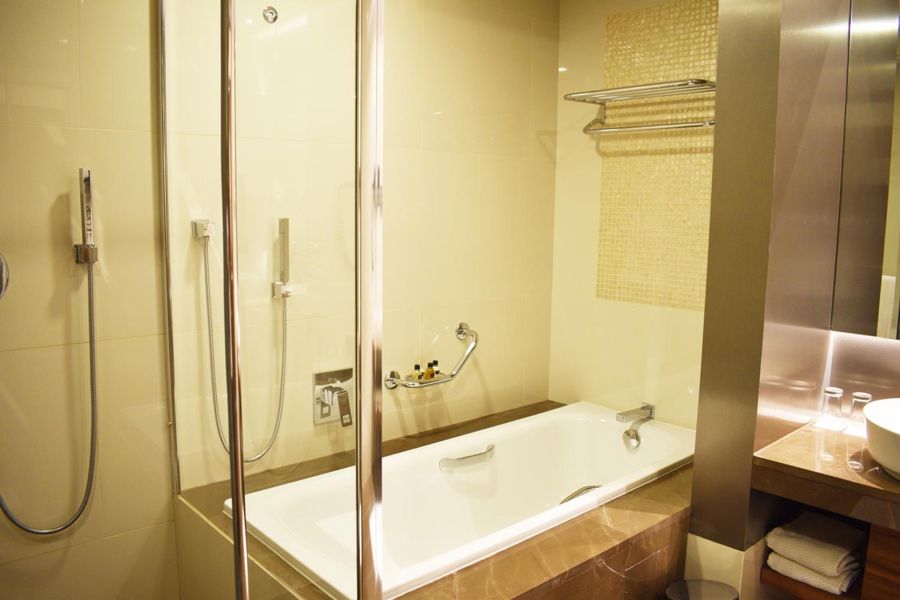 Prestige Suite photo 2