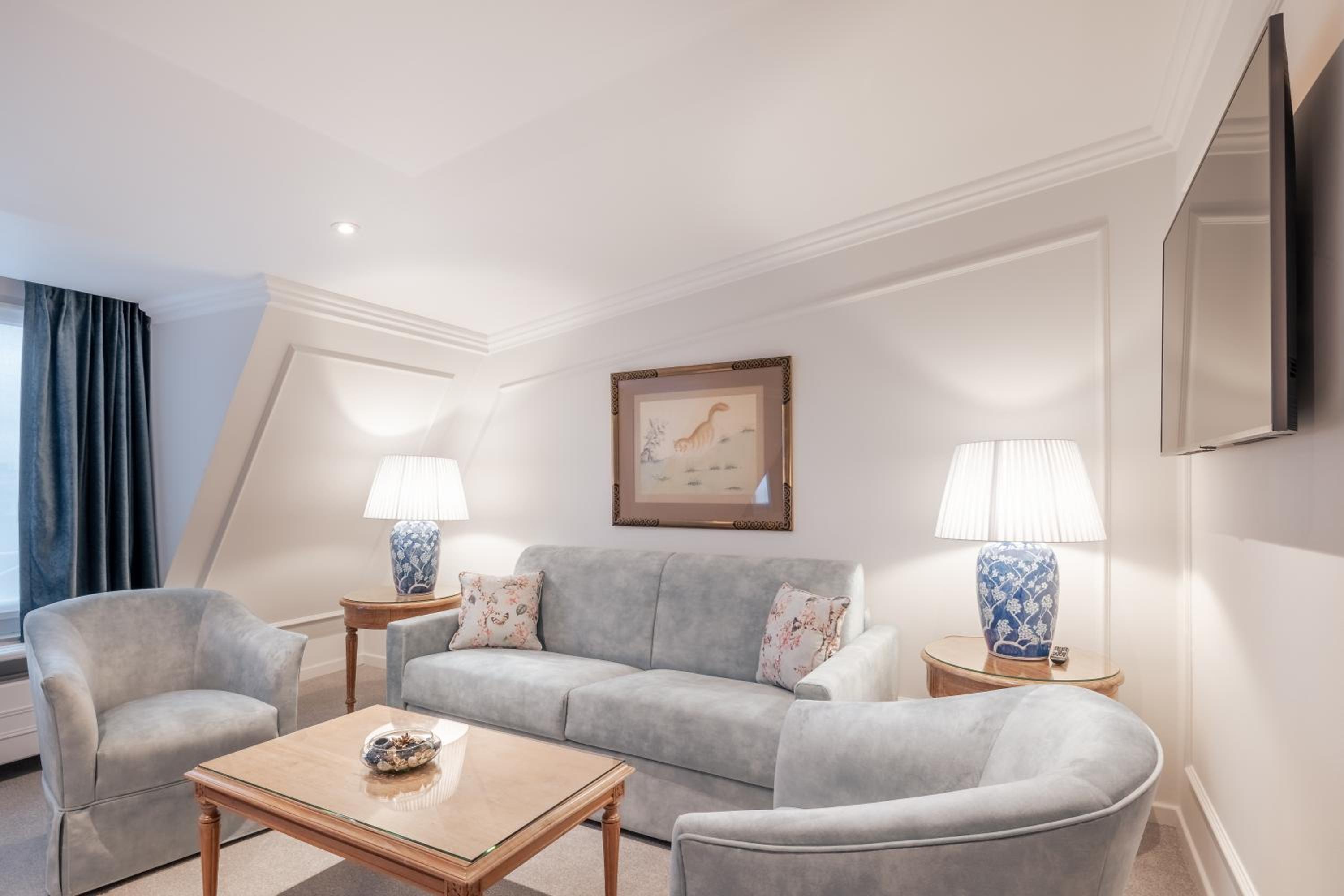 Suite - Photo 6