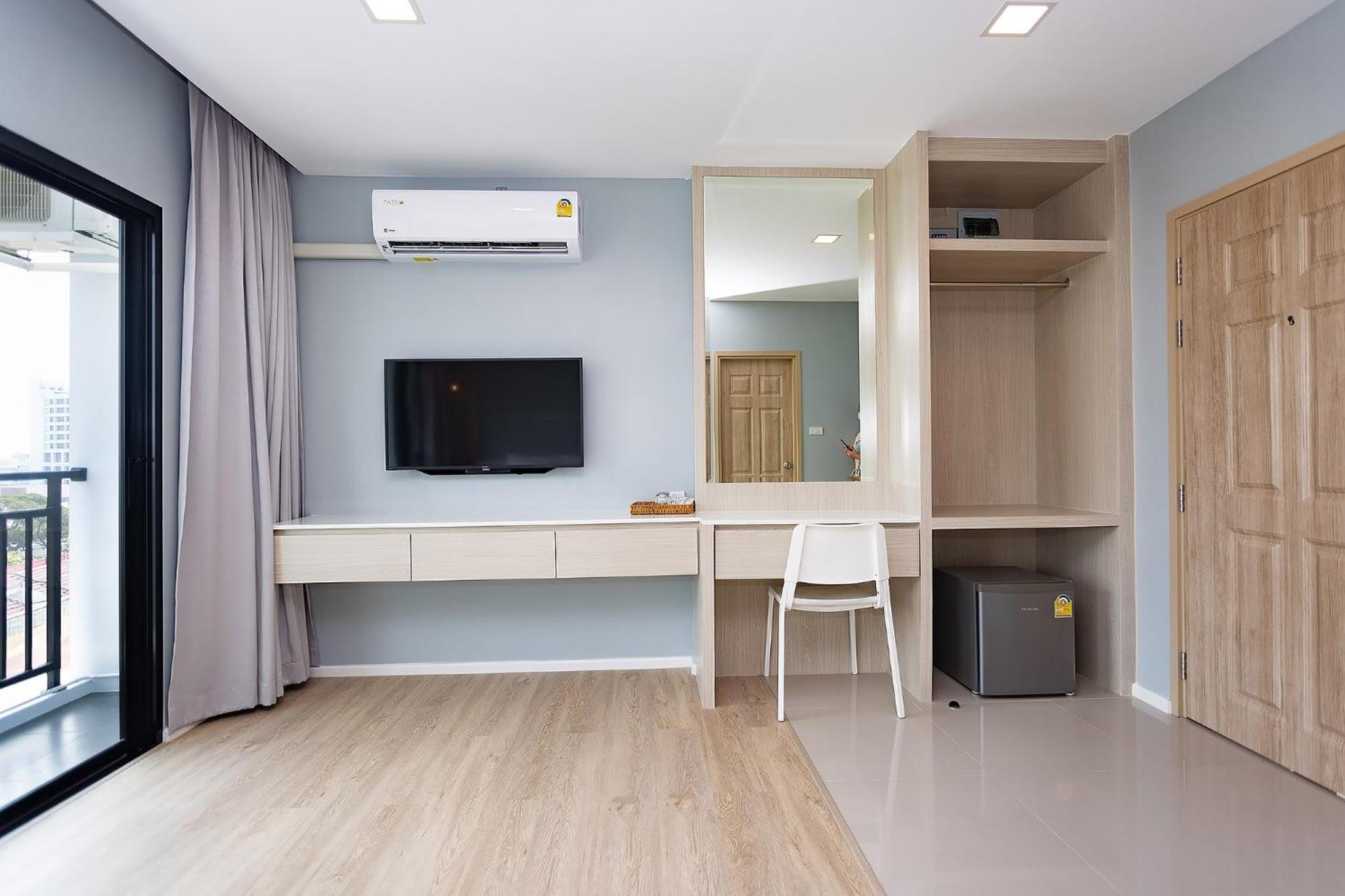 Superior King Room - Photo 1
