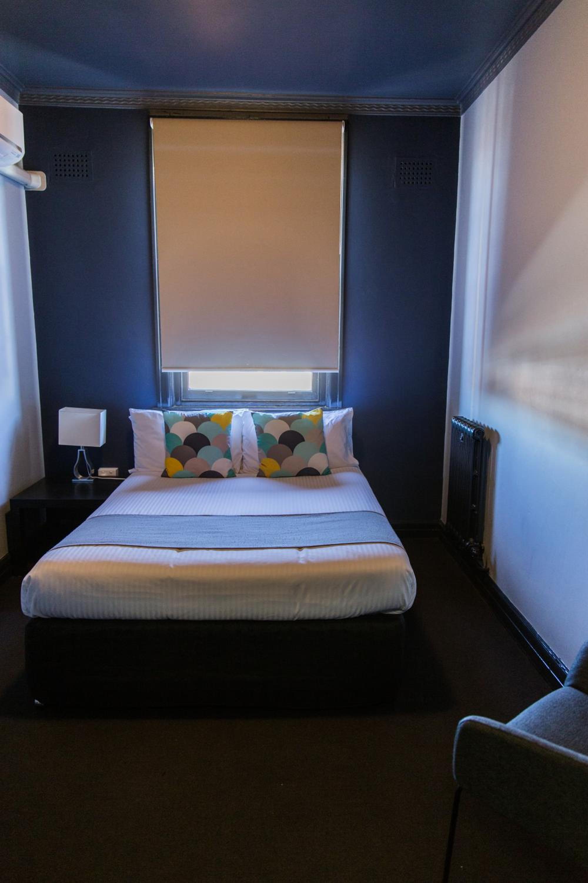 Double Room - Photo 2