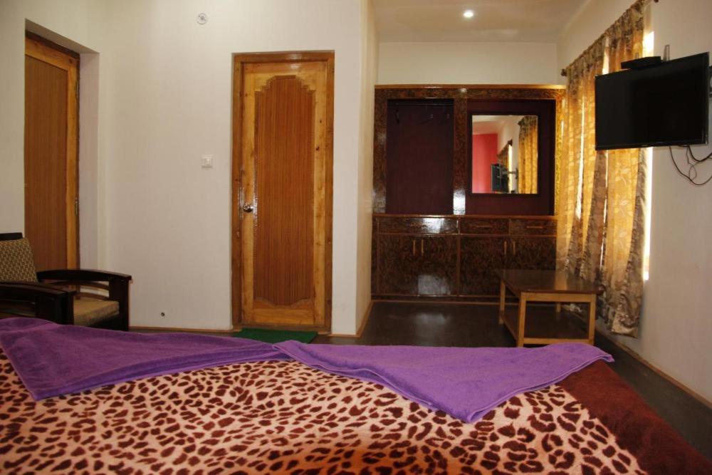 Deluxe Queen Room photo 3