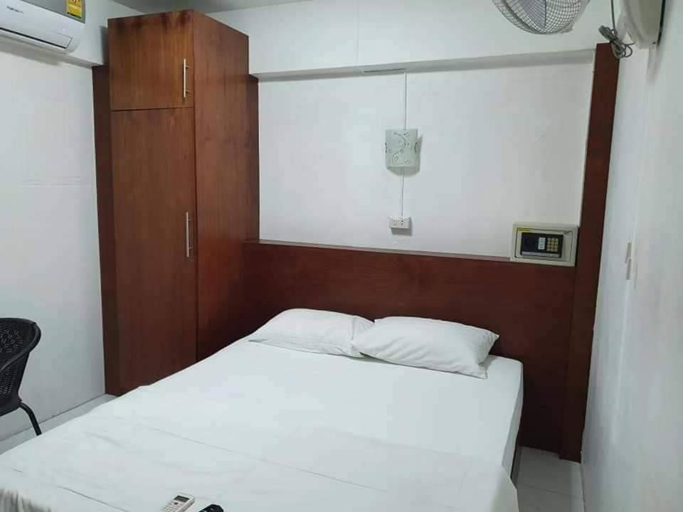双人房