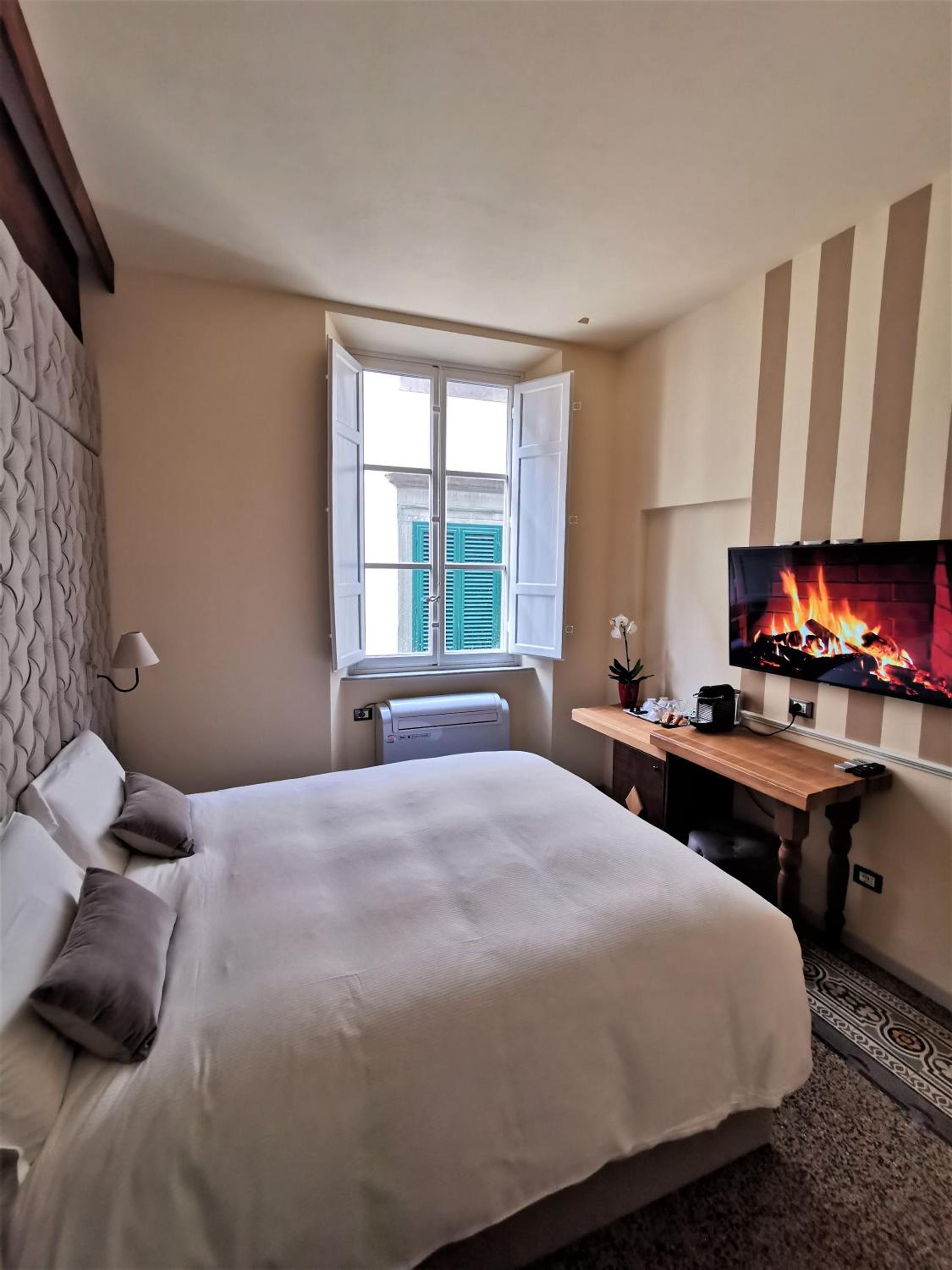 Superior Double Room - Photo 2