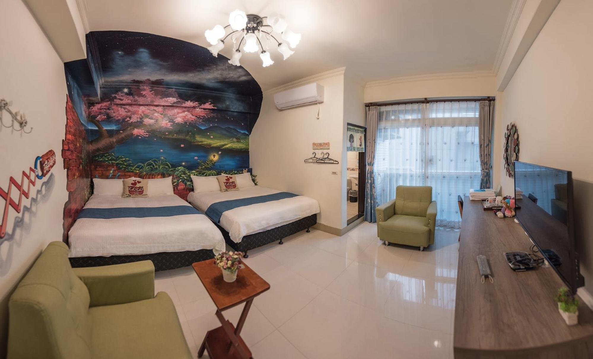 Standard Twin Room with Sofa photo 1