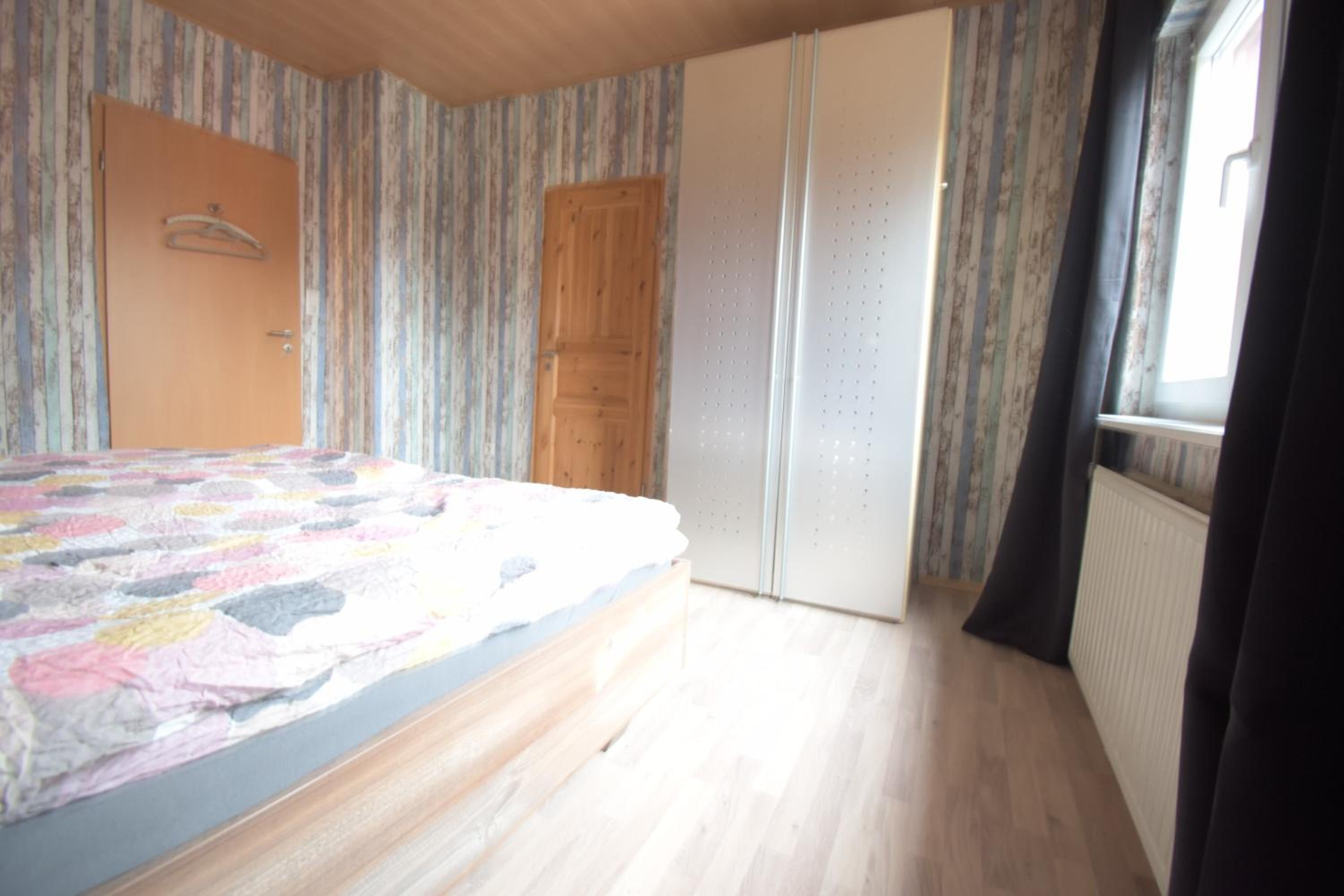 Three-Bedroom House photo 3