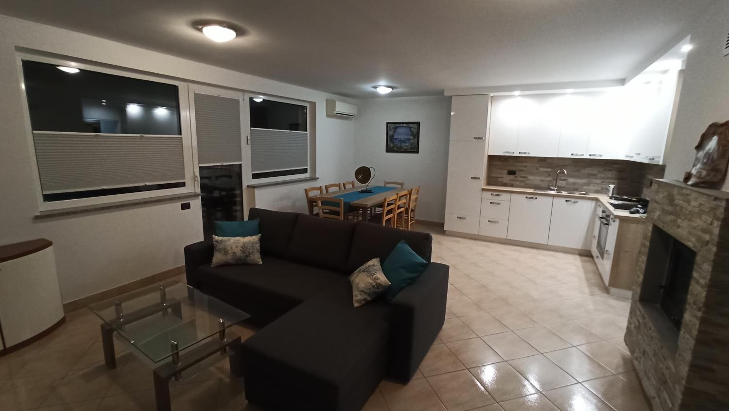 Three-Bedroom Apartment photo 1