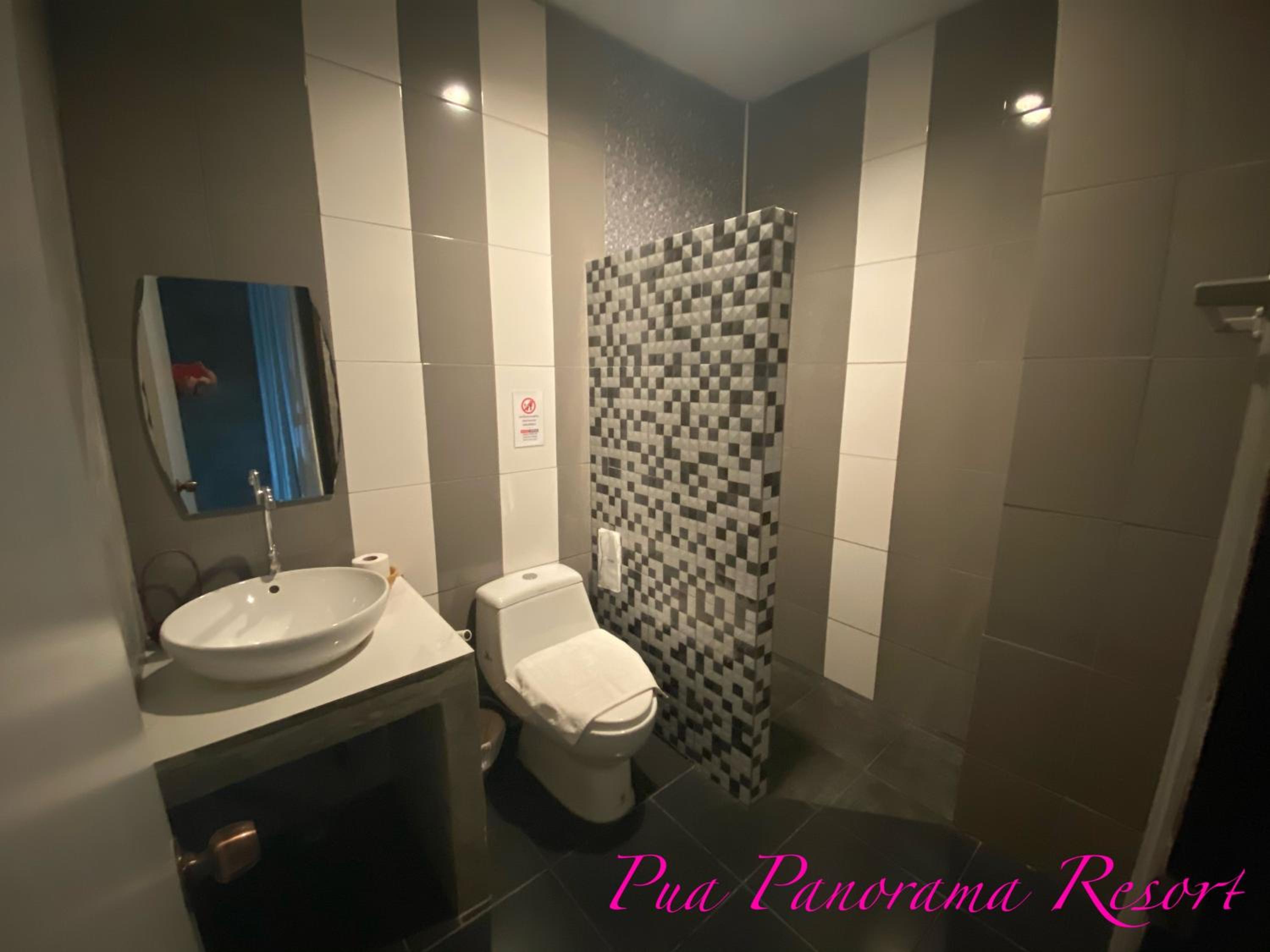 Deluxe Double or Twin Room with Mountain View - Photo 5