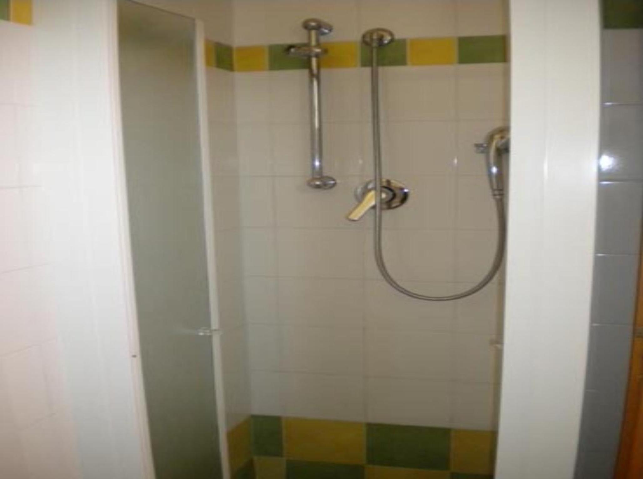 Double Room - Photo 6