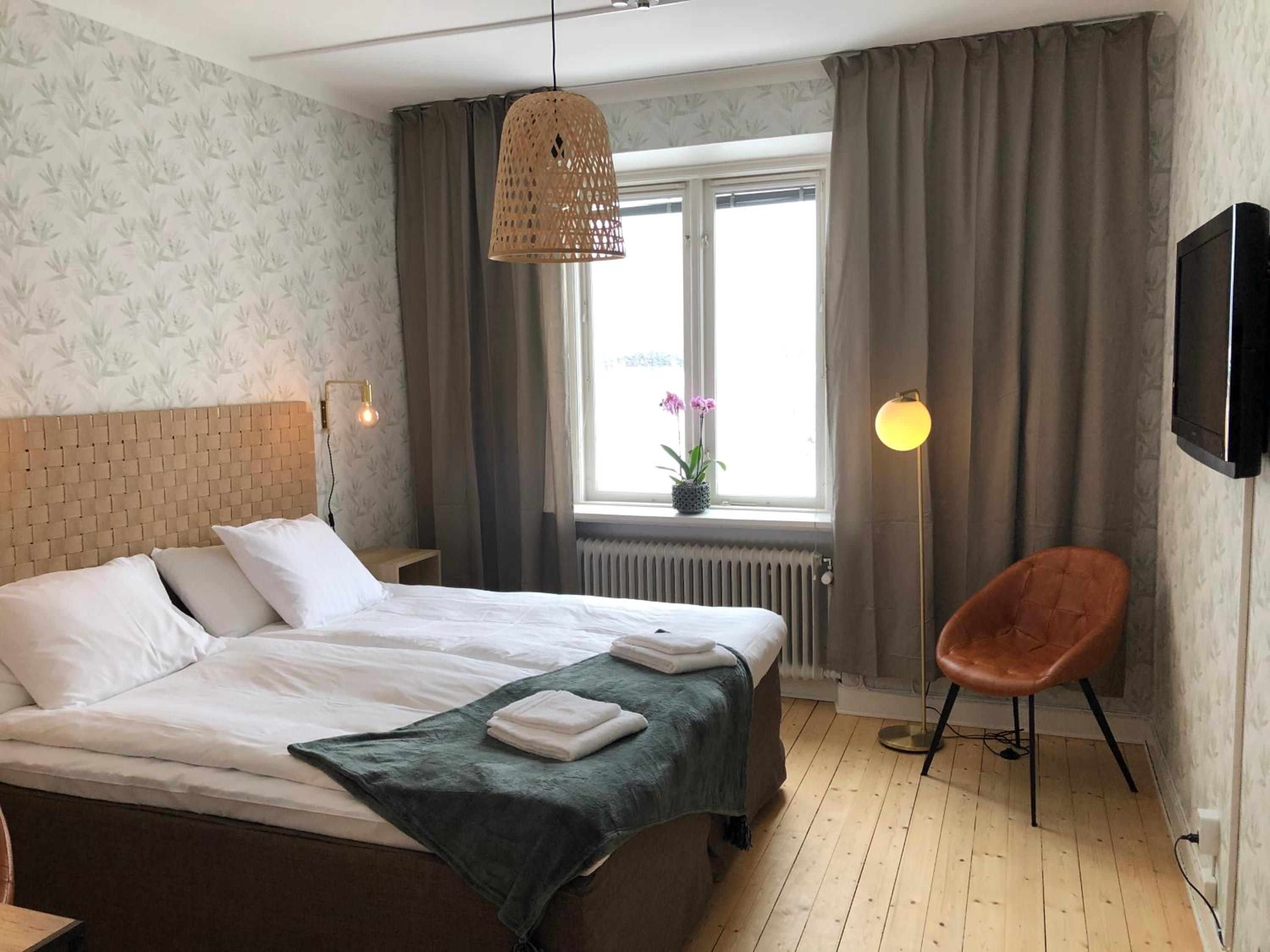 Standard Double Room - Photo 3