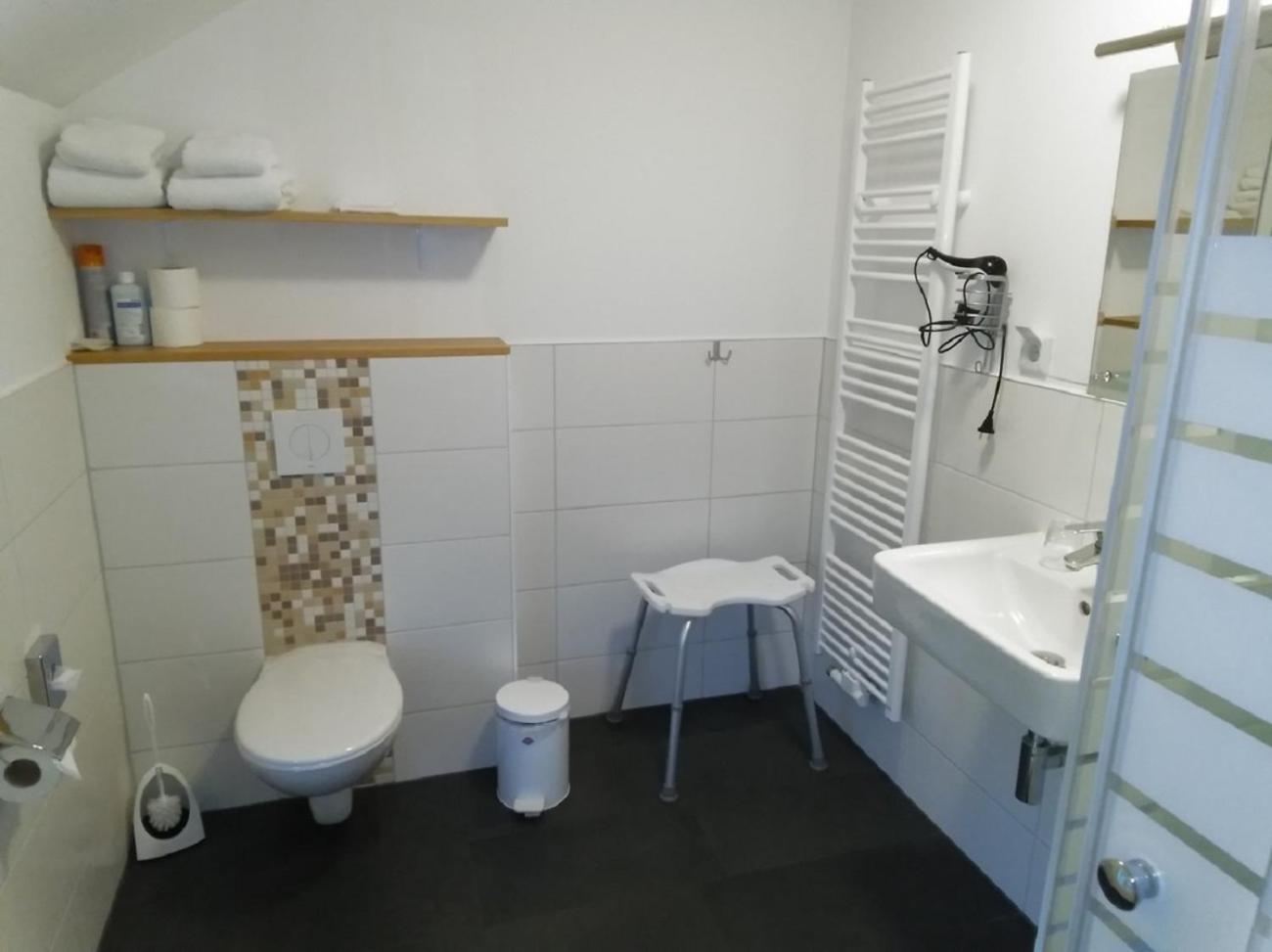 Twin Room photo 2