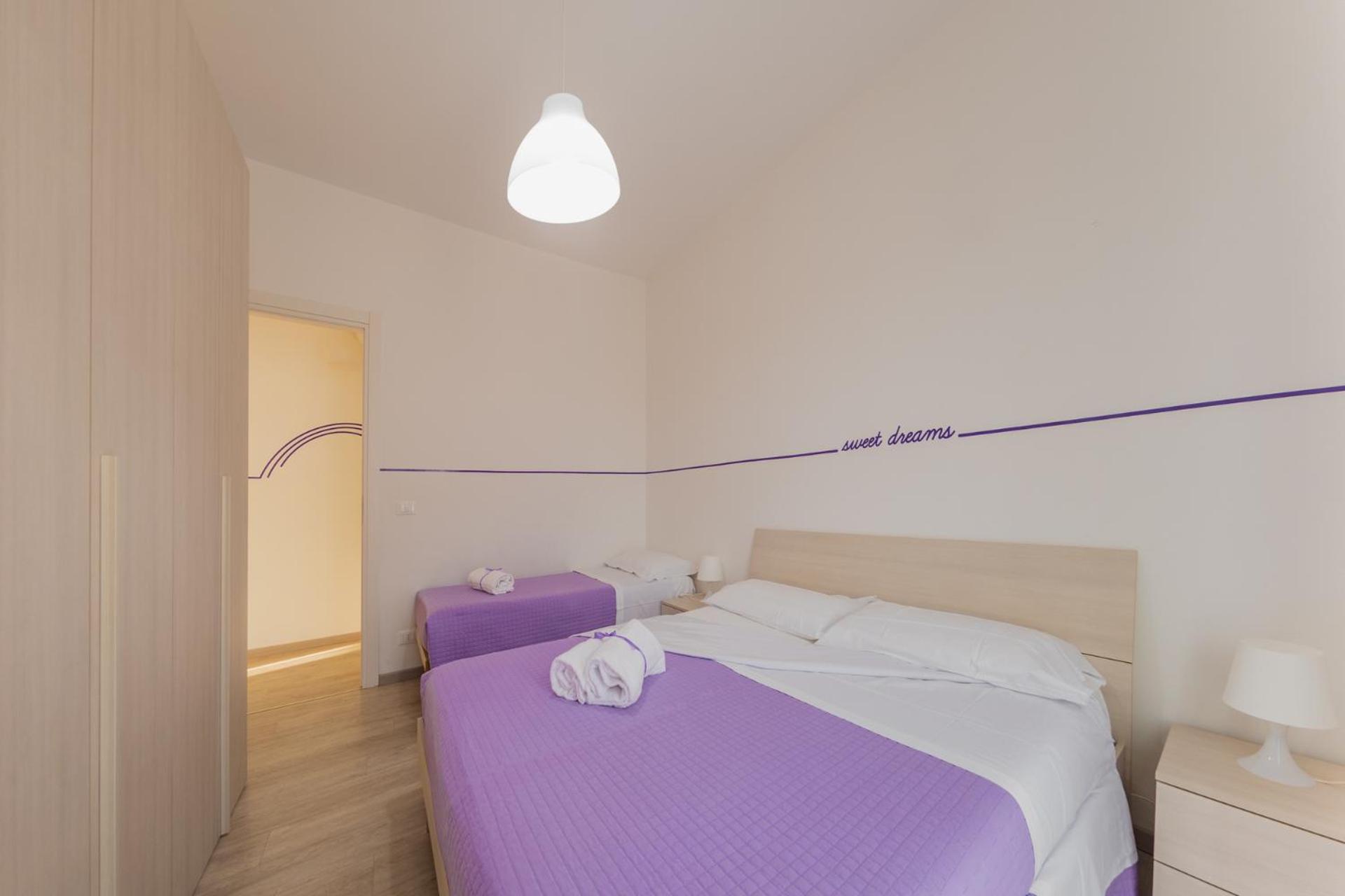 Superior One-Bedroom Apartment (6 Adults)