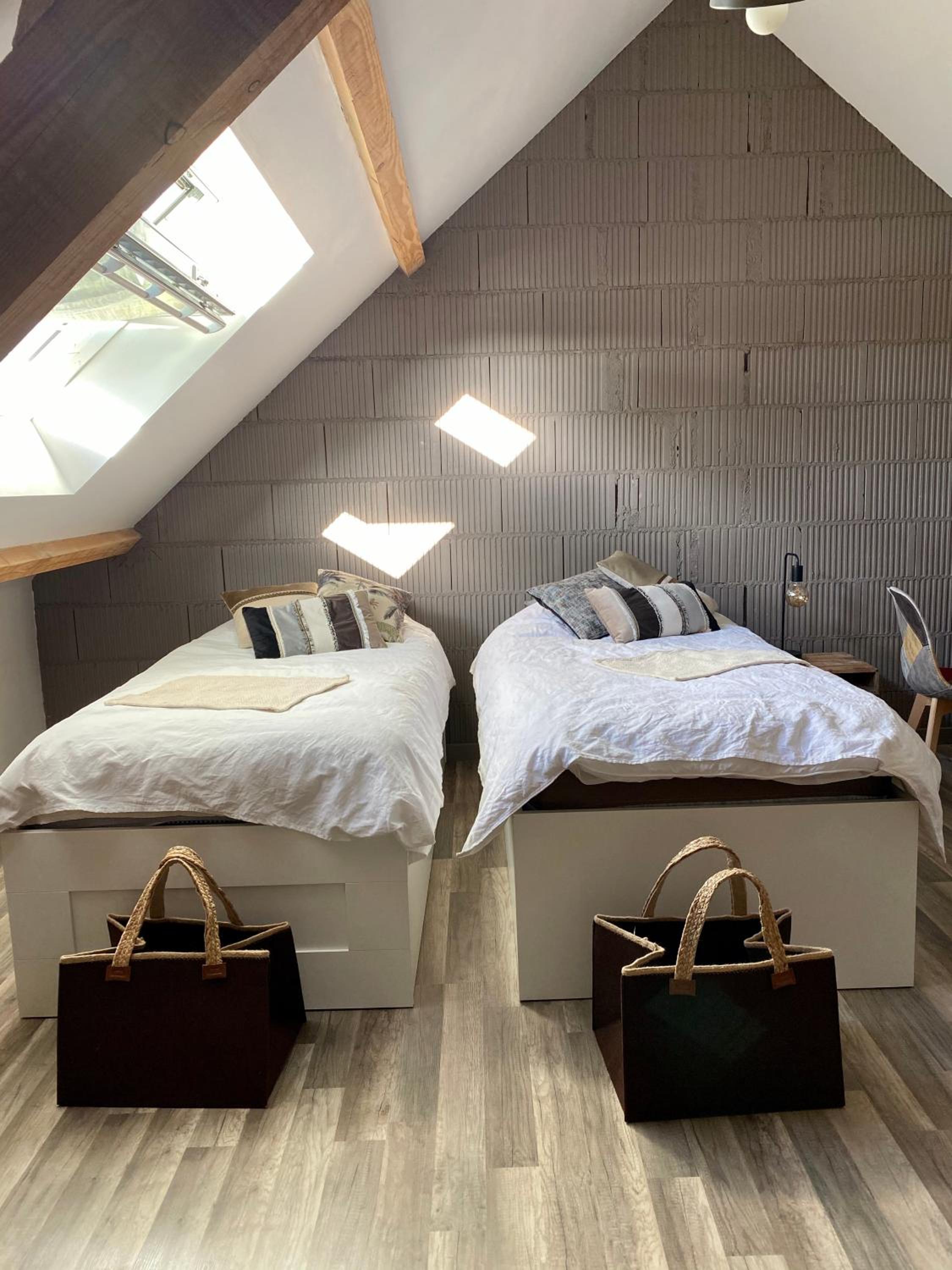Superior Deluxe Double or Twin Room  photo 1