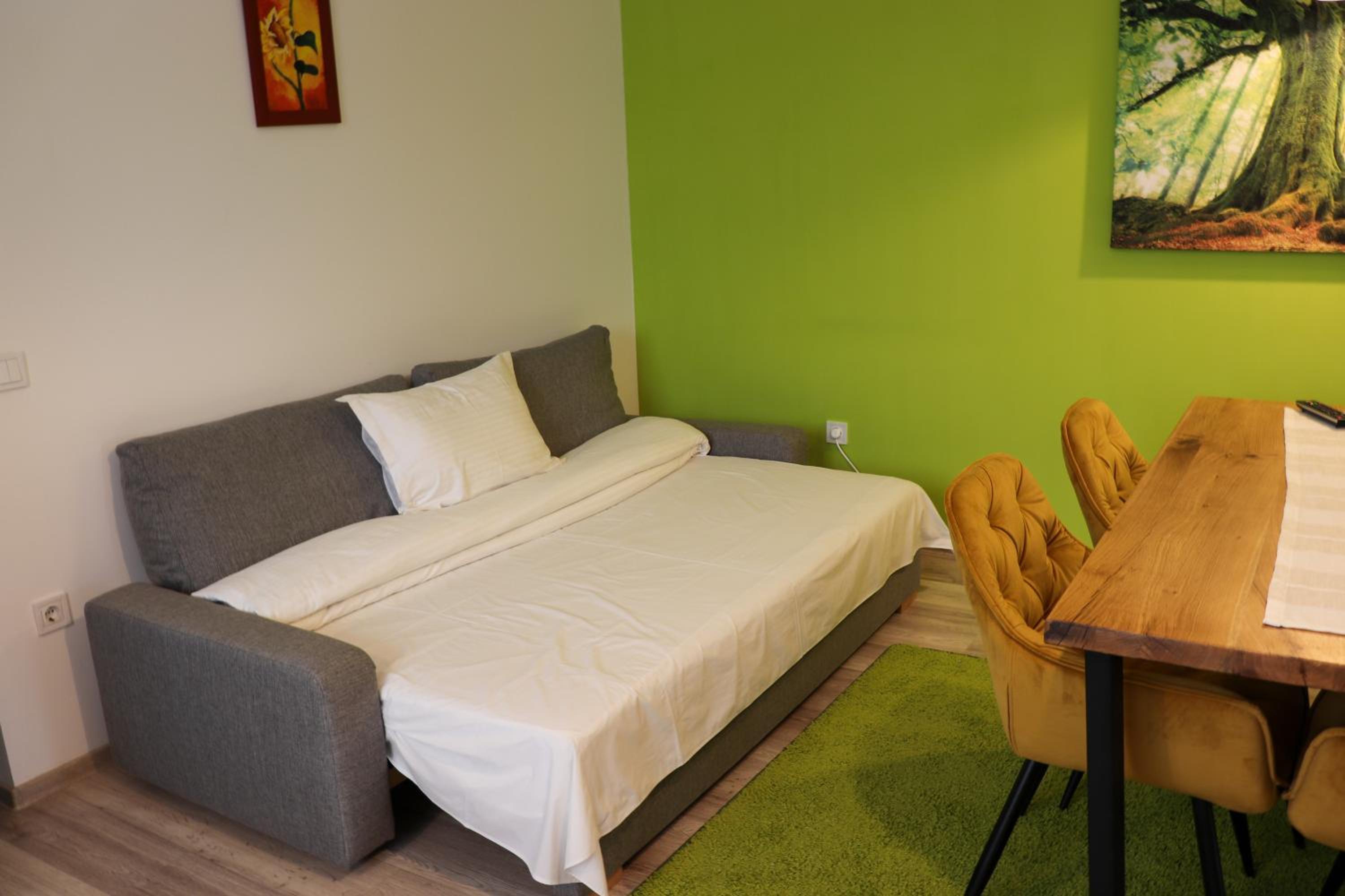 Apartment - Ground Floor - Photo 5