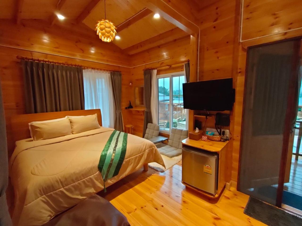 Villa photo 1