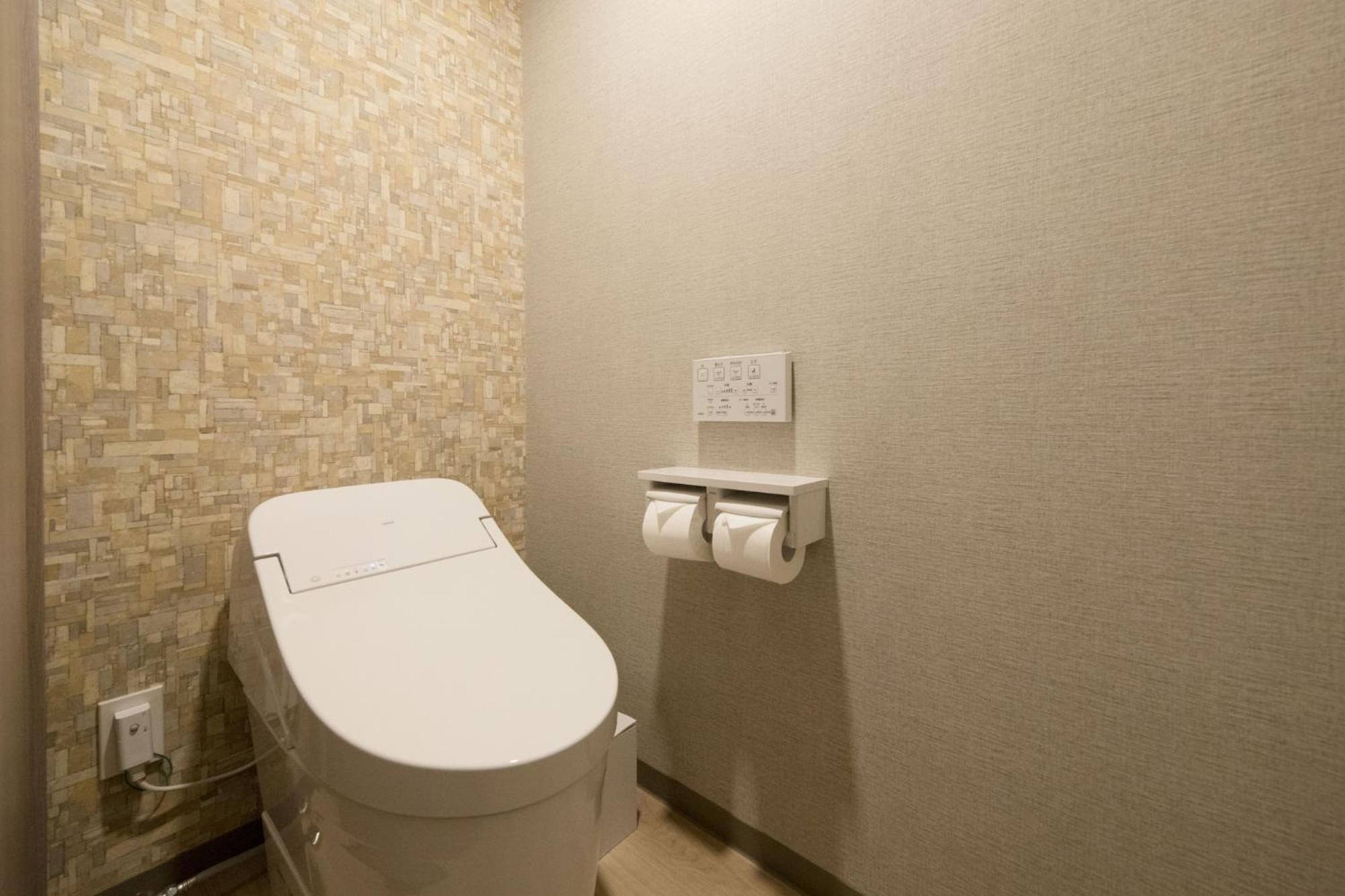 Twin Room with Station View - Non-Smoking - Photo 16