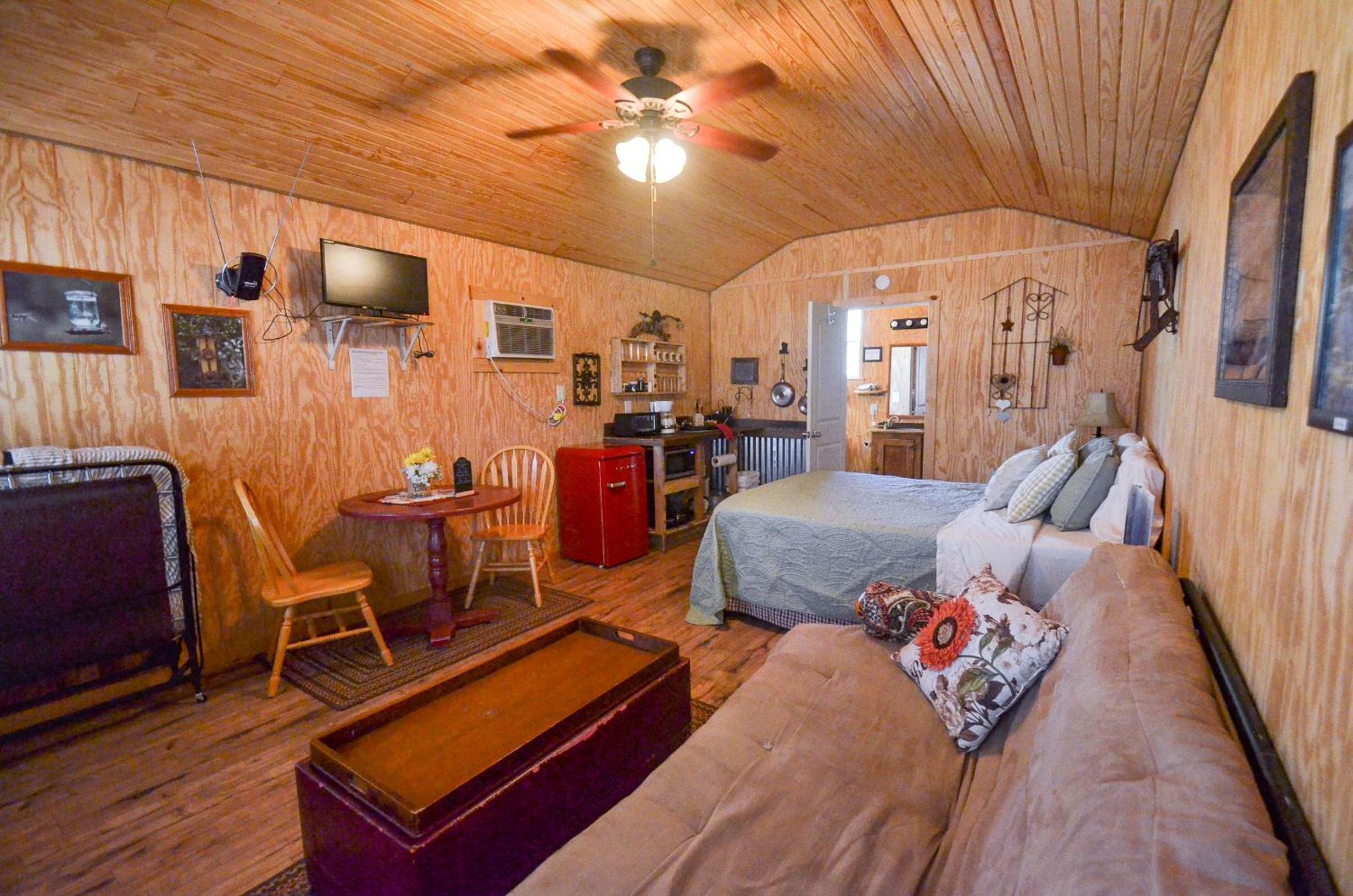 Deluxe Bungalow photo 1