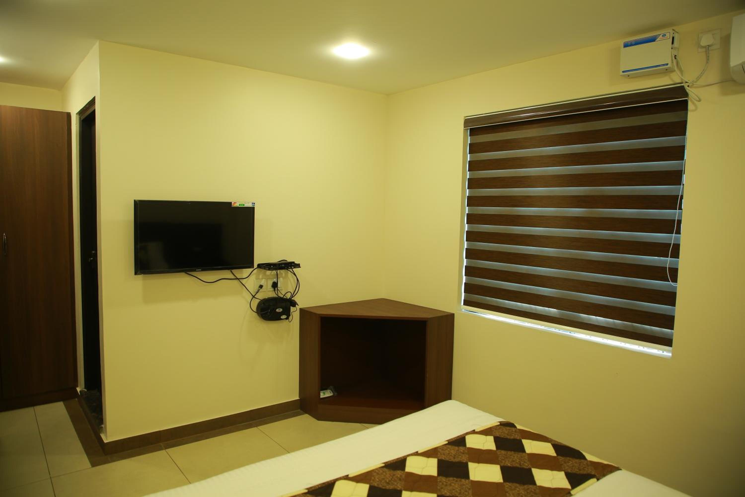 Deluxe Double Room photo 2