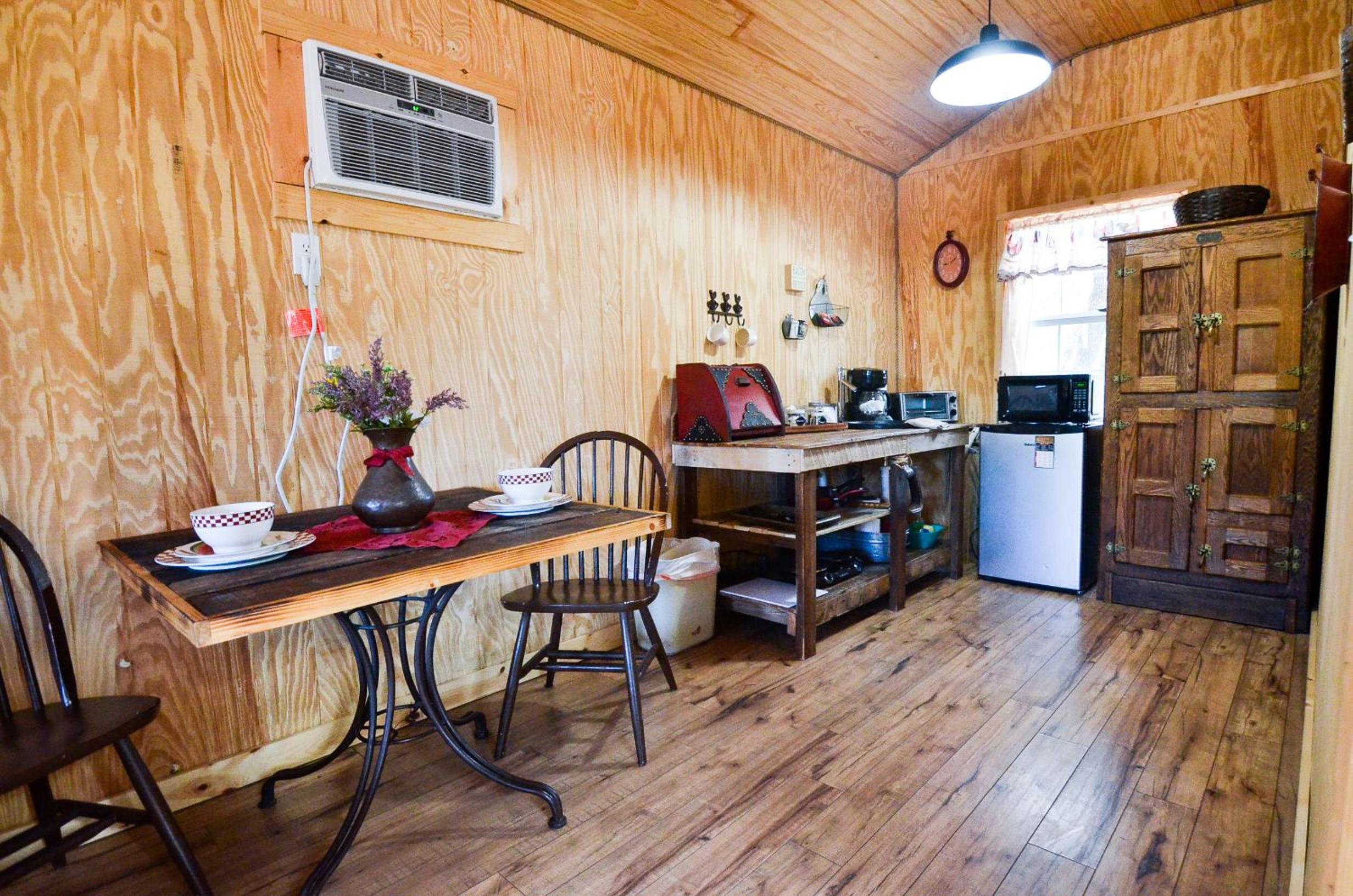 Superior Bungalow photo 3