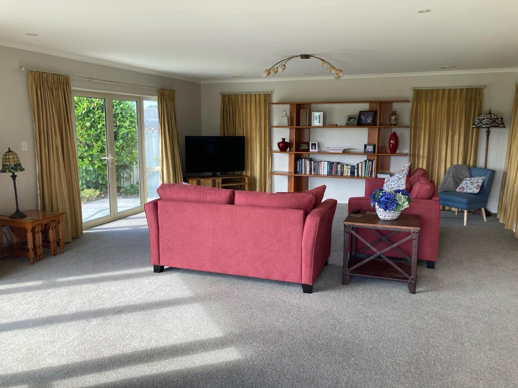 Three-Bedroom House photo 1