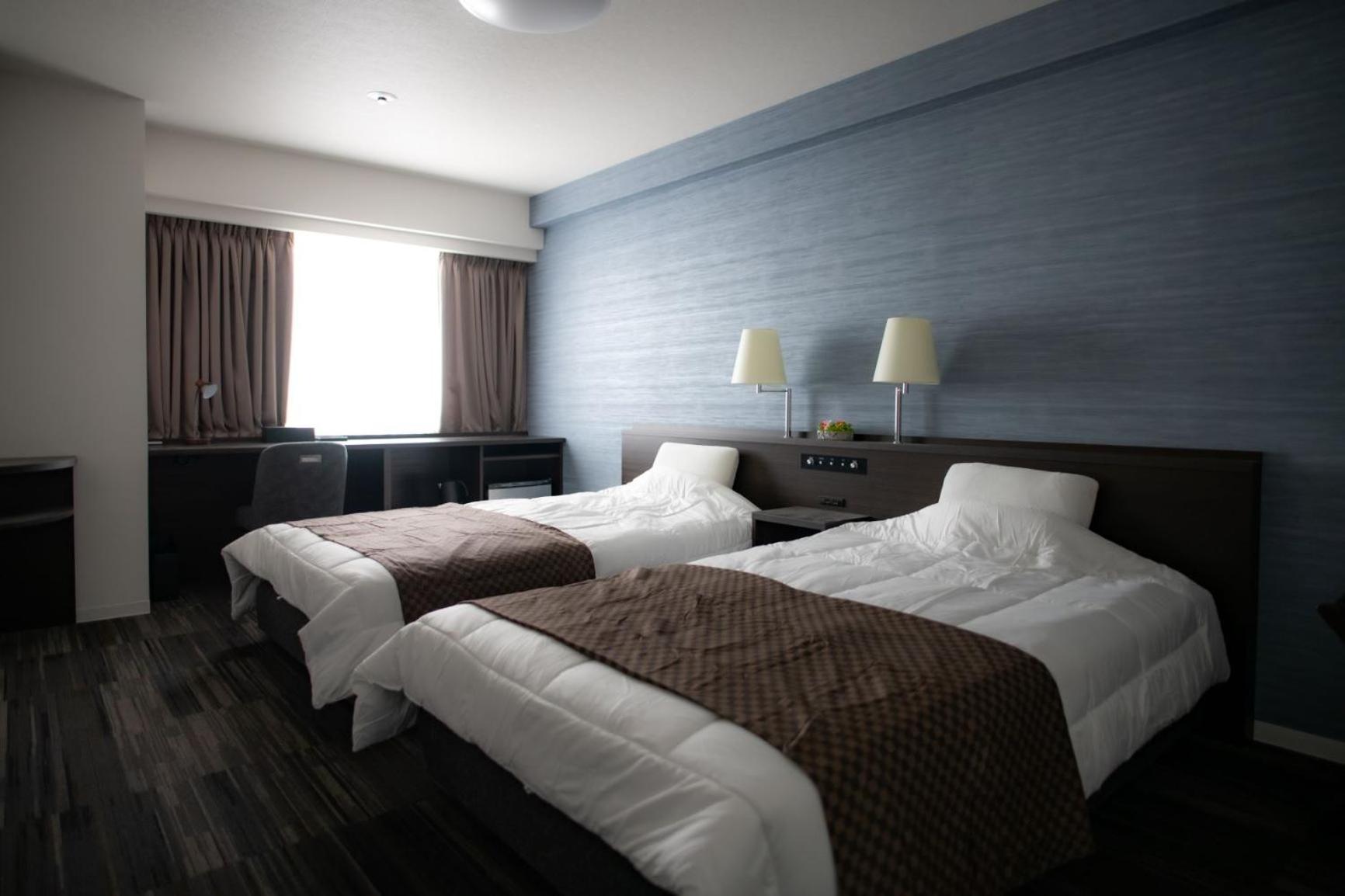 Twin Room with Sea View - Photo 1
