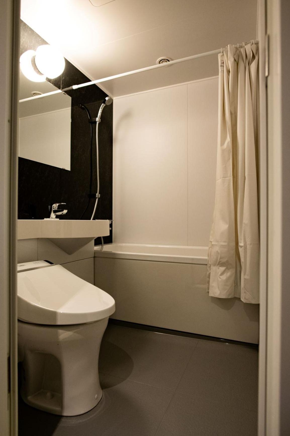 Twin Room with Sea View - Photo 2