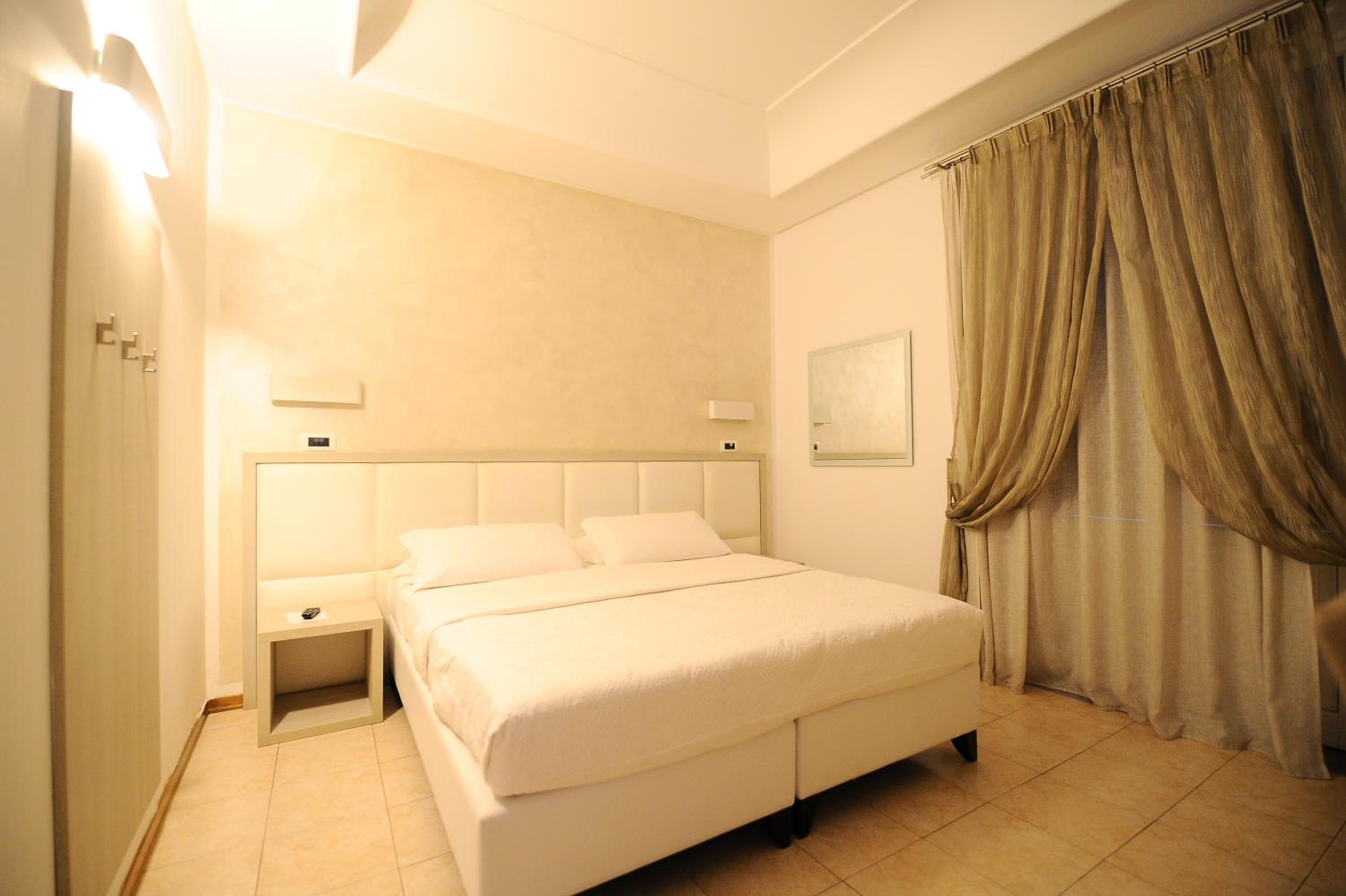 Double or Twin Room with Balcony