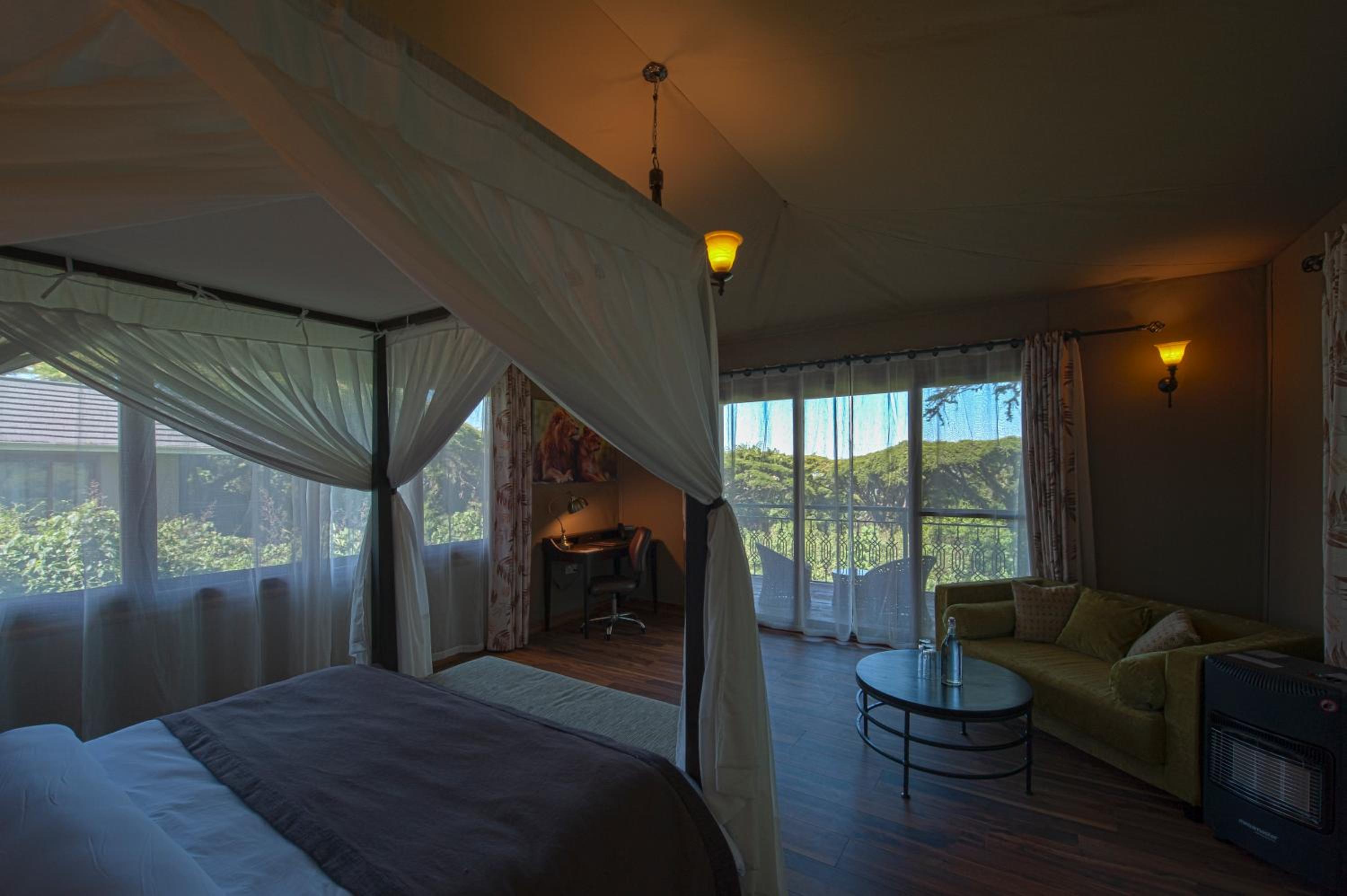 Luxury Tent Single/Double