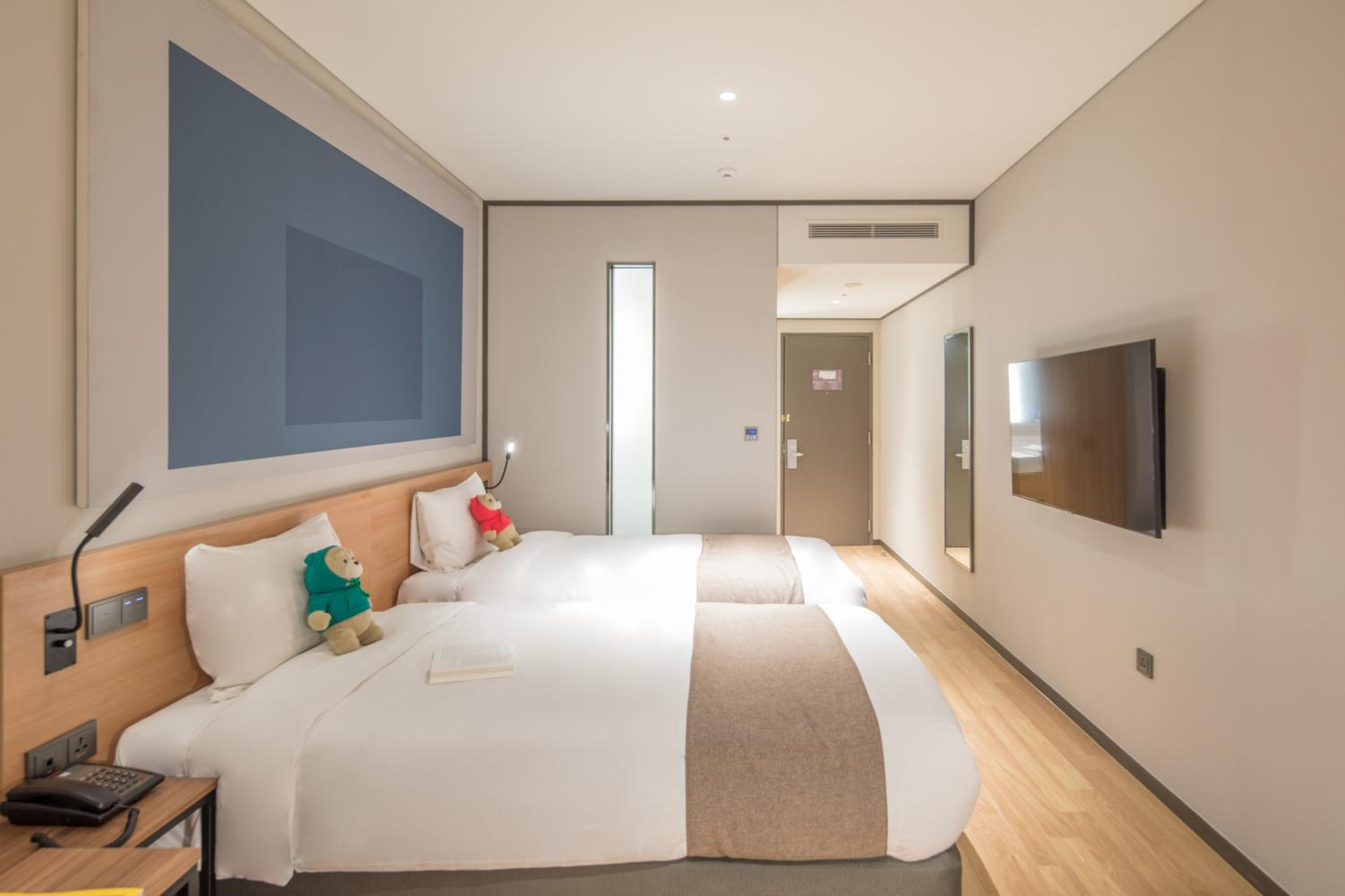 Superior Twin Room - Photo 5