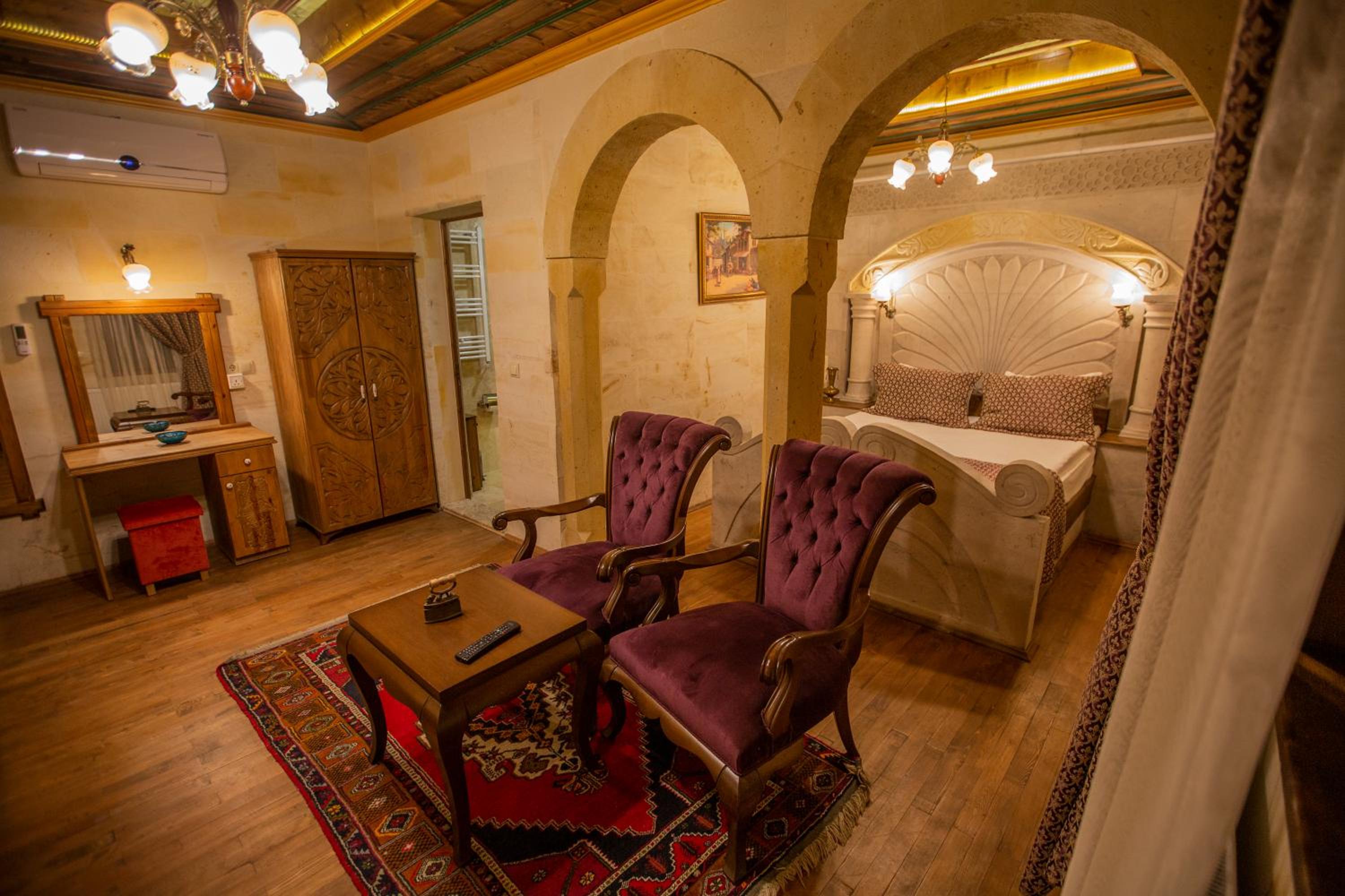 Standard Double Room - Photo 1