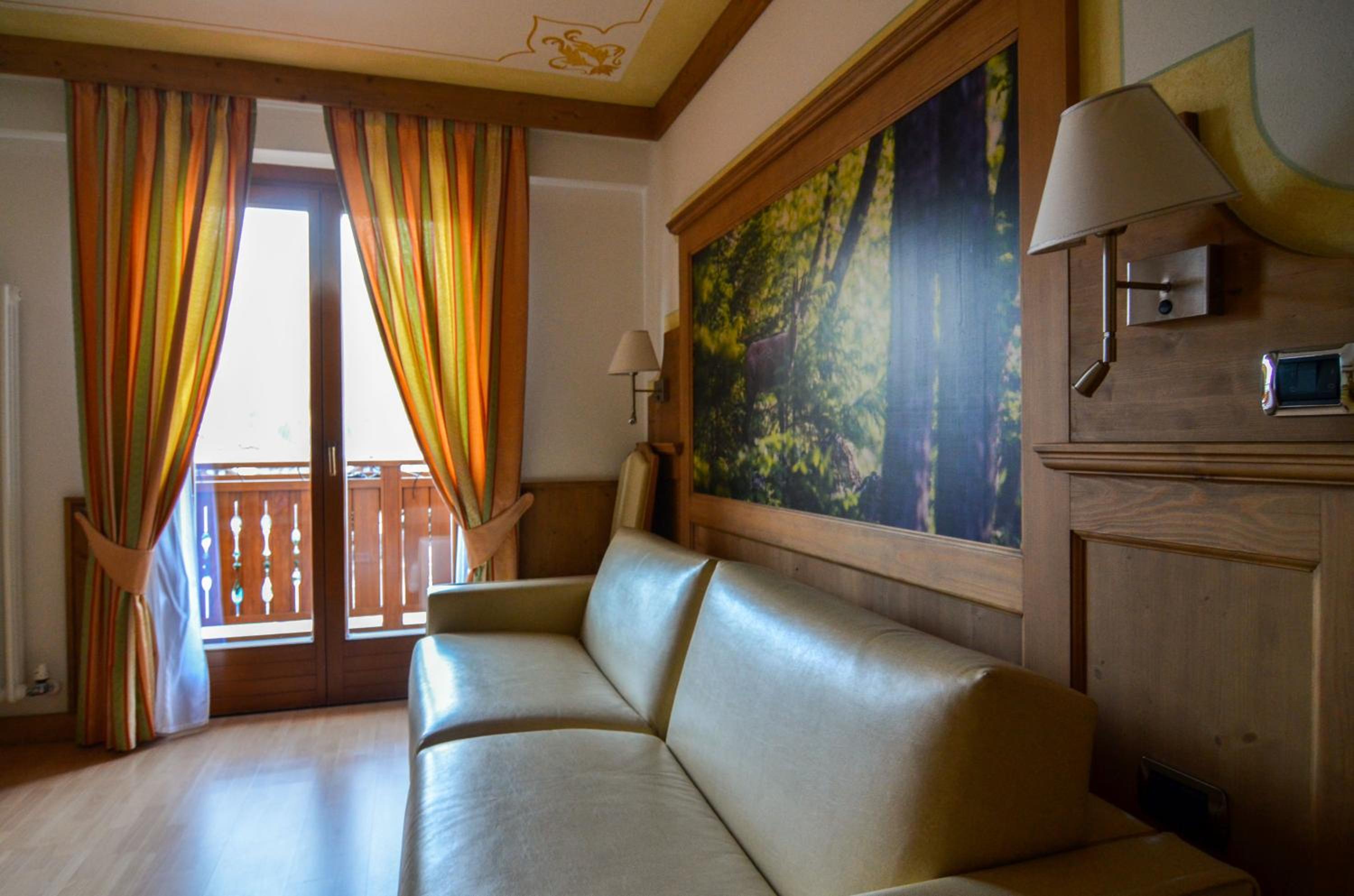 Double Room - Photo 13