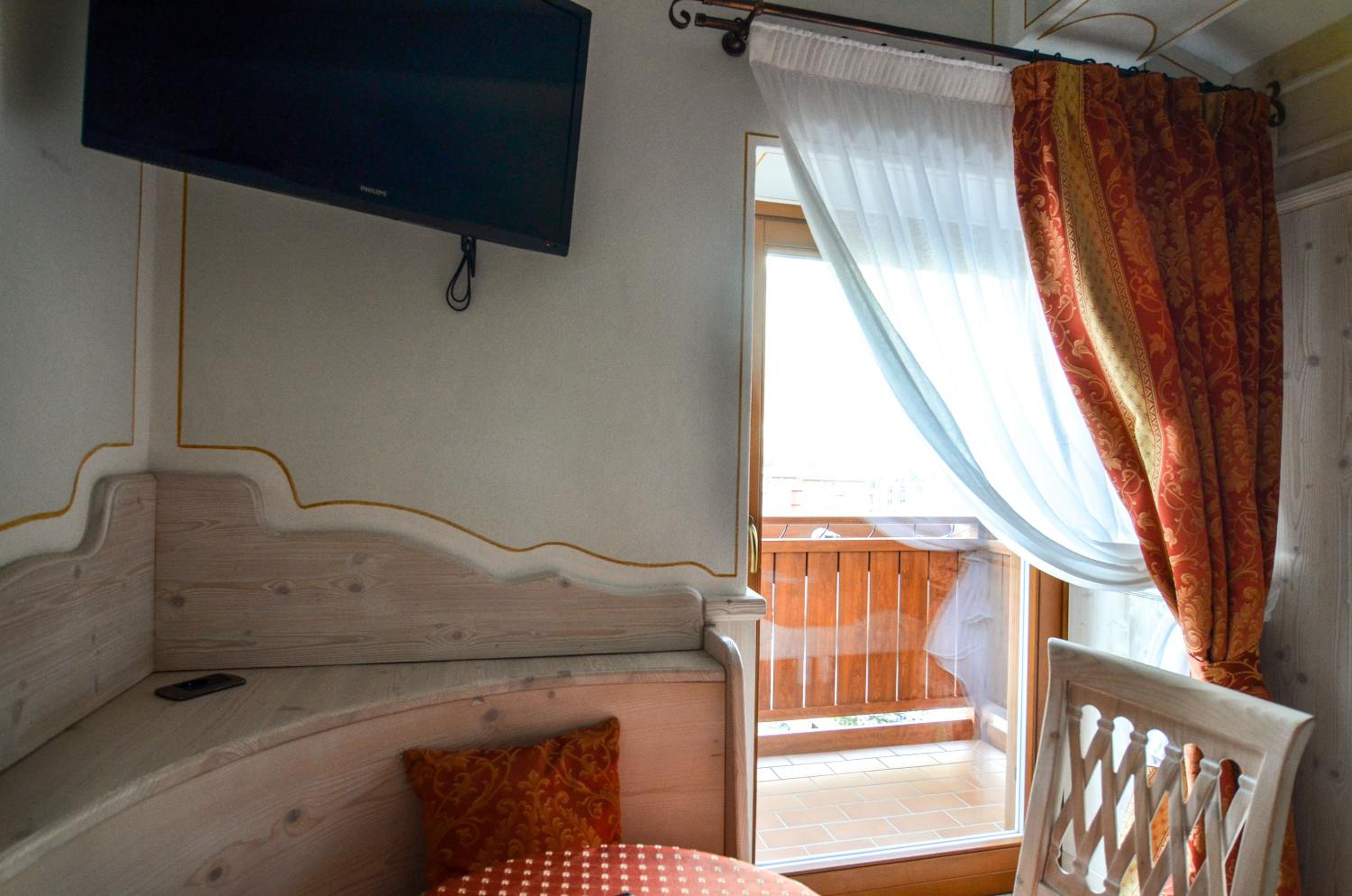 Double Room - Photo 11