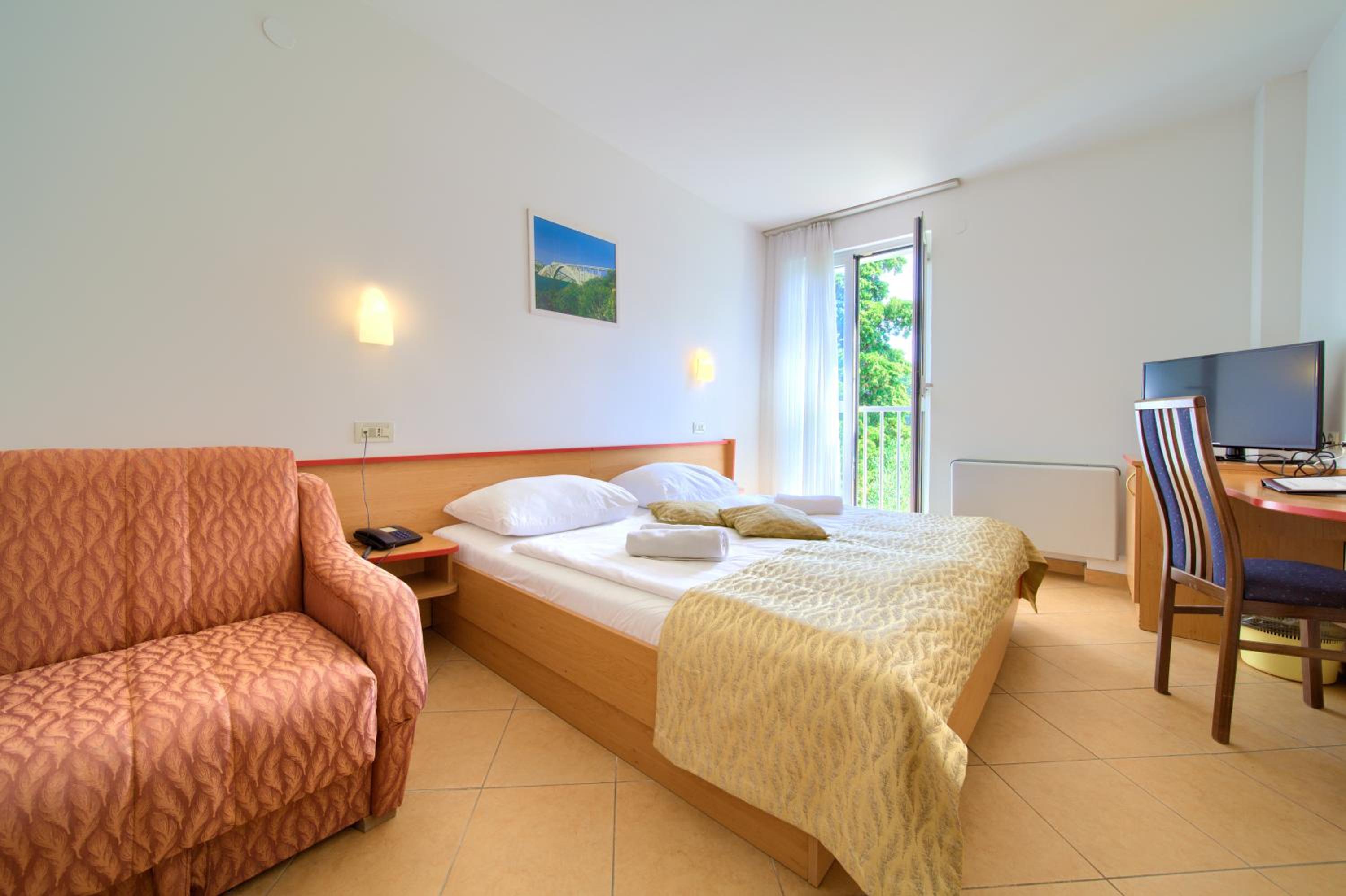 Standard Double Room photo 1